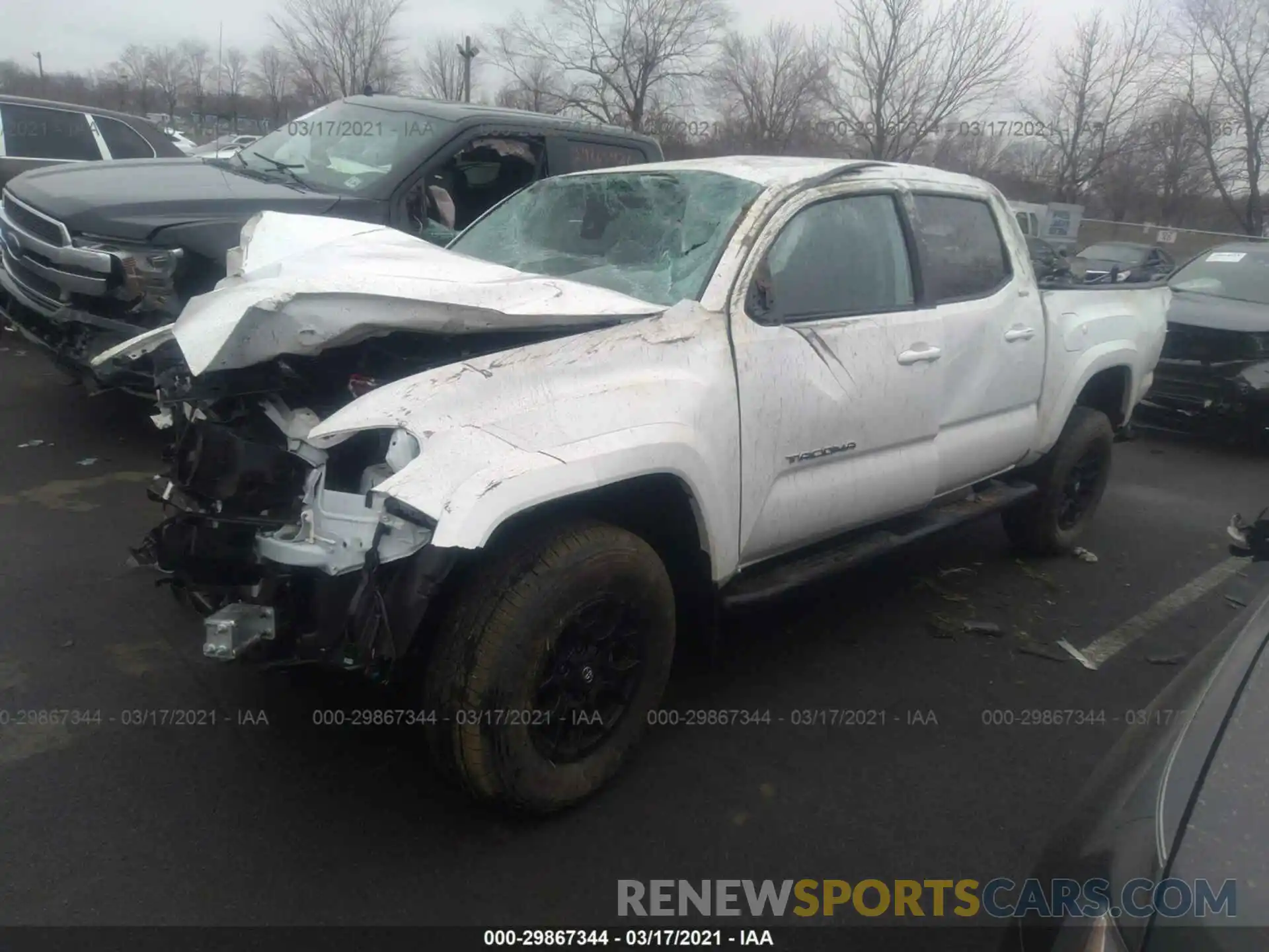 2 Photograph of a damaged car 3TYCZ5AN7MT012633 TOYOTA TACOMA 4WD 2021