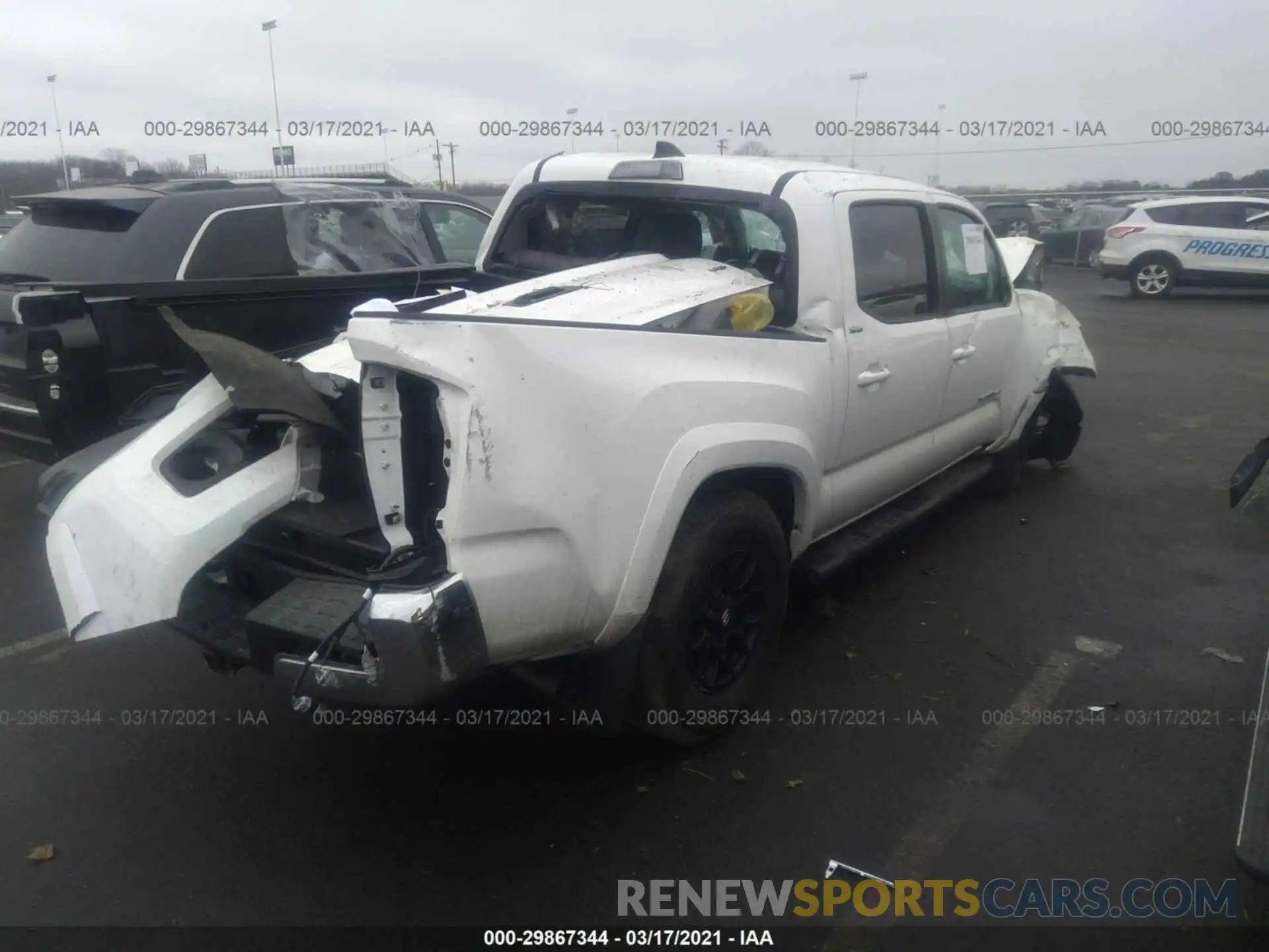 4 Фотография поврежденного автомобиля 3TYCZ5AN7MT012633 TOYOTA TACOMA 4WD 2021