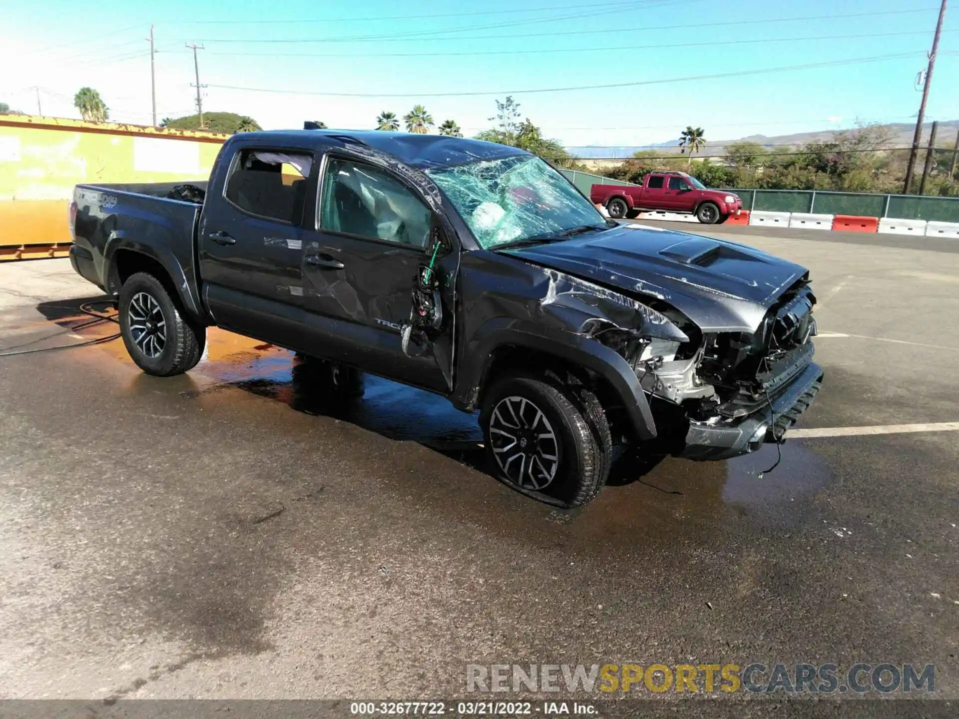 1 Photograph of a damaged car 3TYCZ5AN7MT035278 TOYOTA TACOMA 4WD 2021