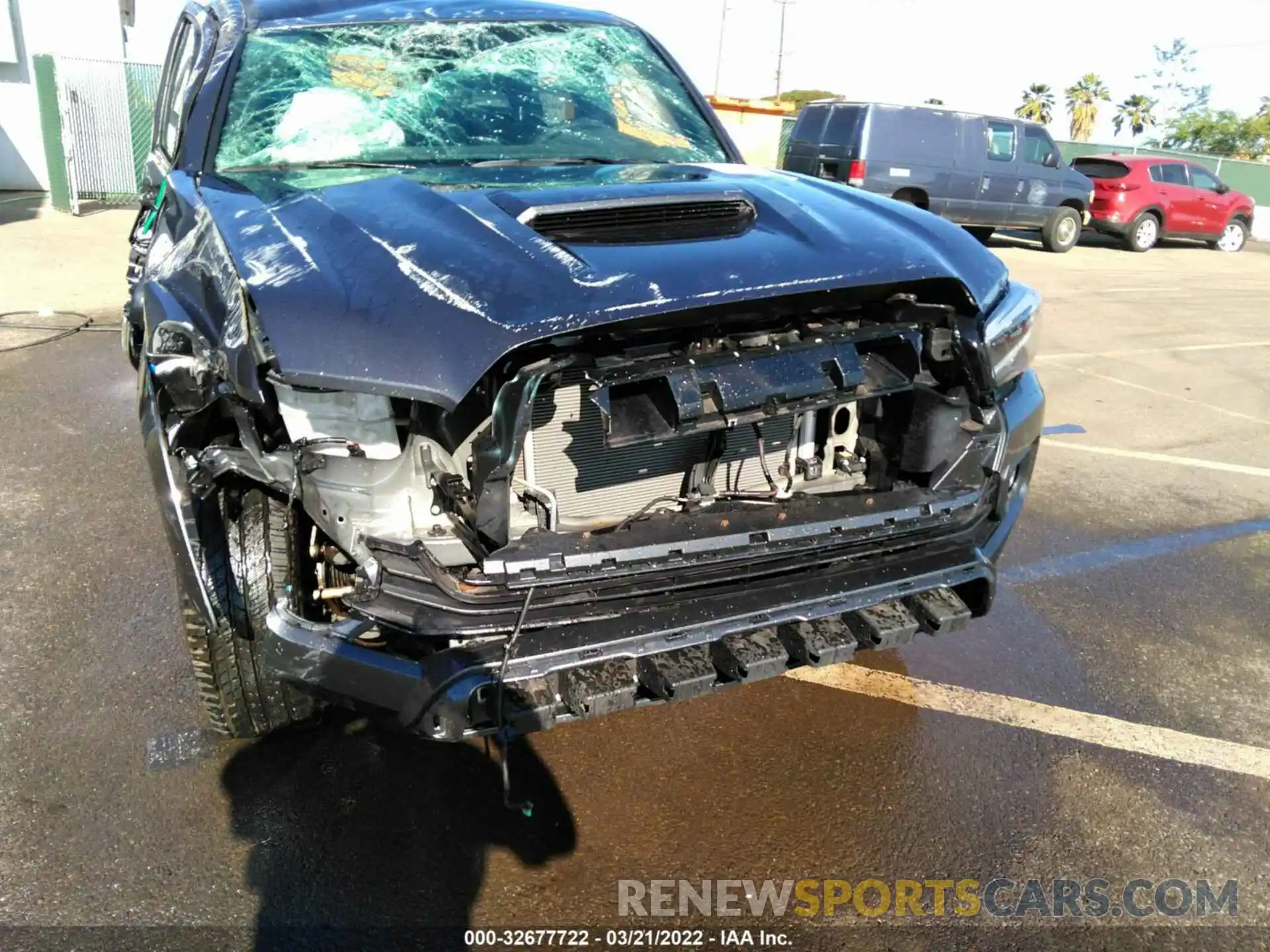 6 Photograph of a damaged car 3TYCZ5AN7MT035278 TOYOTA TACOMA 4WD 2021