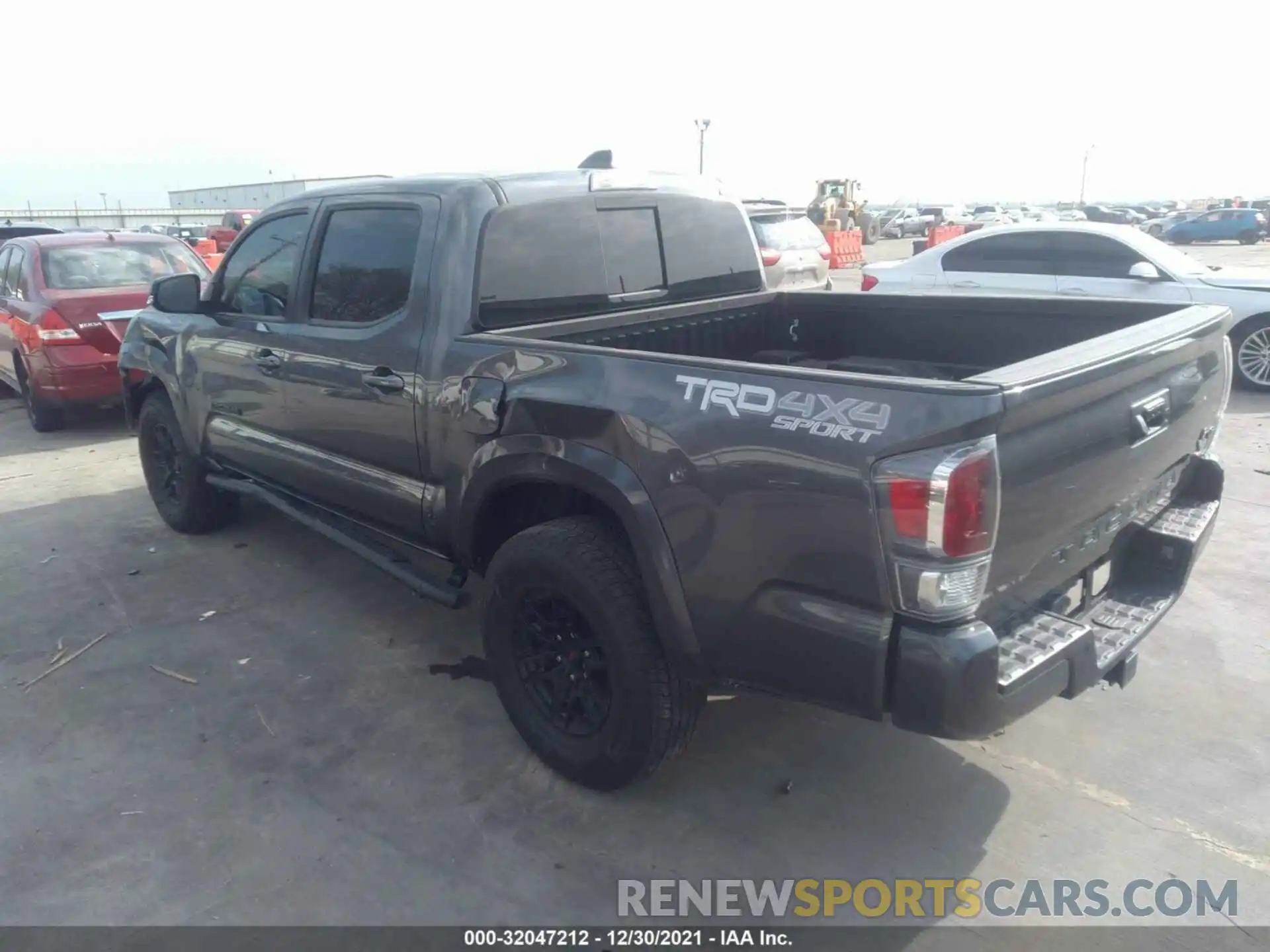 3 Photograph of a damaged car 3TYCZ5AN8MT009773 TOYOTA TACOMA 4WD 2021