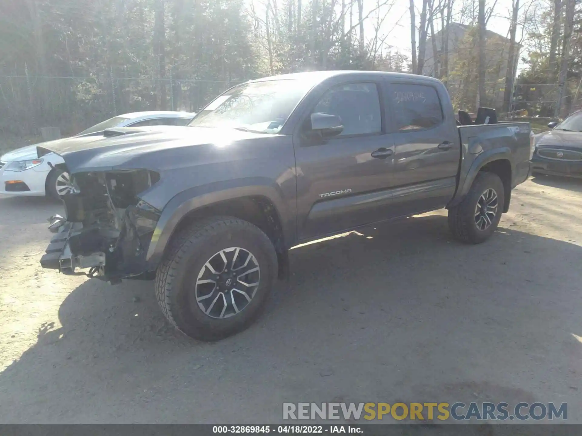 2 Photograph of a damaged car 3TYCZ5AN8MT034222 TOYOTA TACOMA 4WD 2021