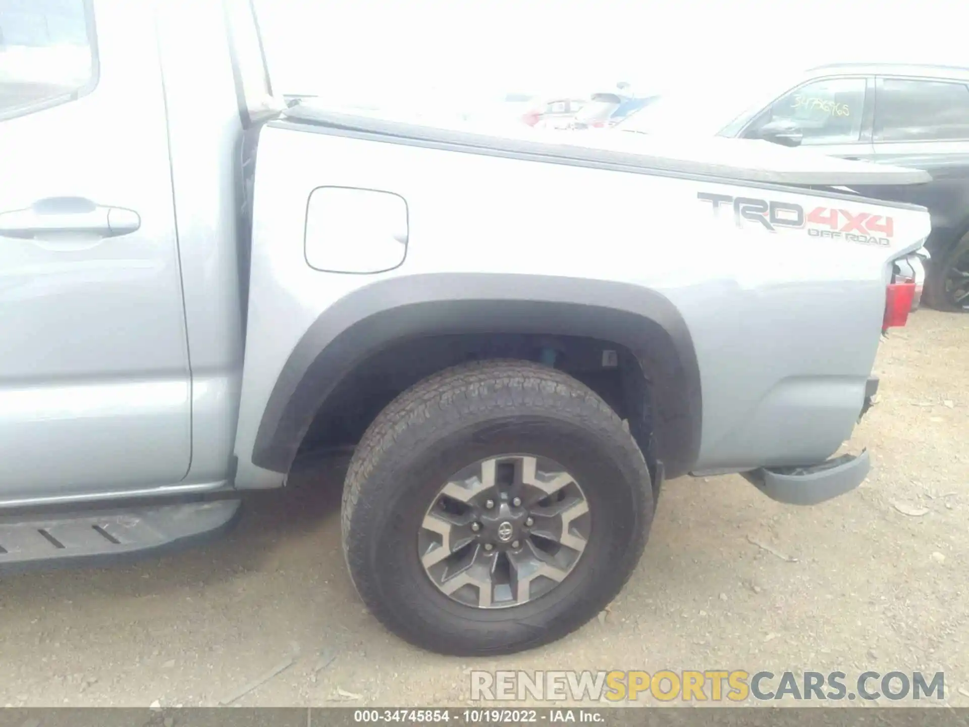 6 Photograph of a damaged car 3TYCZ5AN8MT046922 TOYOTA TACOMA 4WD 2021