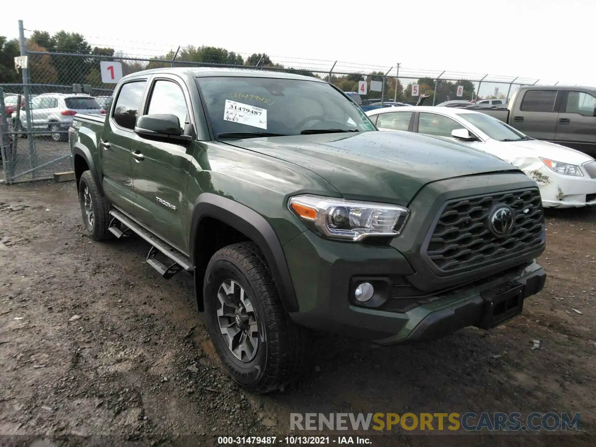 1 Photograph of a damaged car 3TYCZ5AN9MT035427 TOYOTA TACOMA 4WD 2021