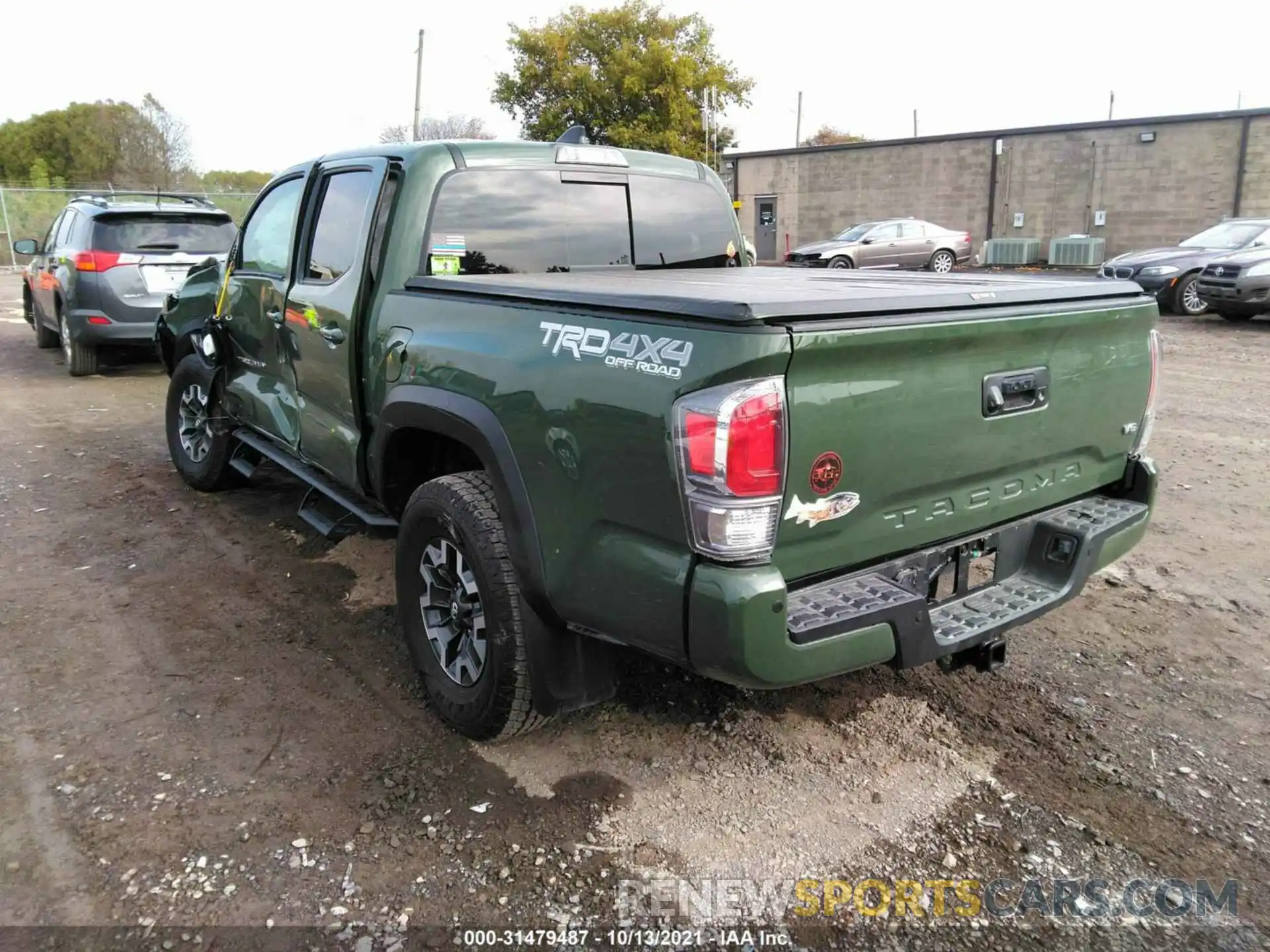 3 Photograph of a damaged car 3TYCZ5AN9MT035427 TOYOTA TACOMA 4WD 2021