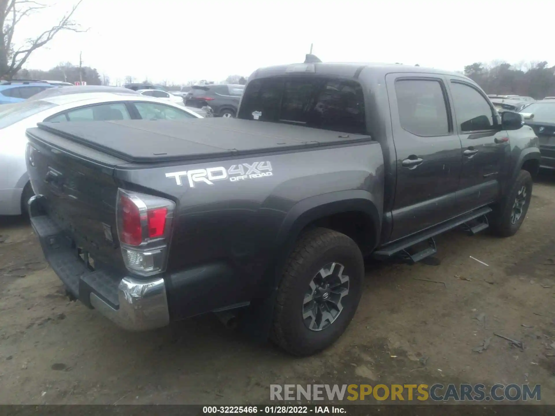 4 Фотография поврежденного автомобиля 3TYCZ5ANXMT008477 TOYOTA TACOMA 4WD 2021