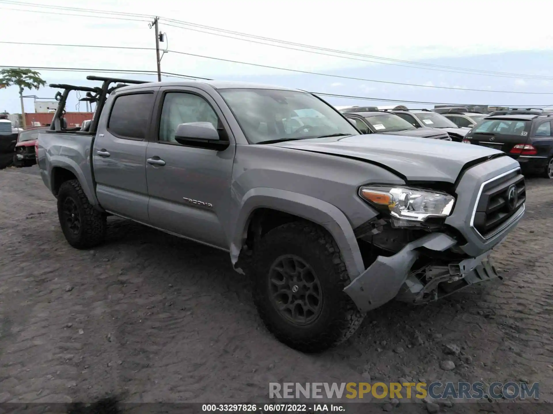 1 Photograph of a damaged car 3TYCZ5ANXMT016269 TOYOTA TACOMA 4WD 2021