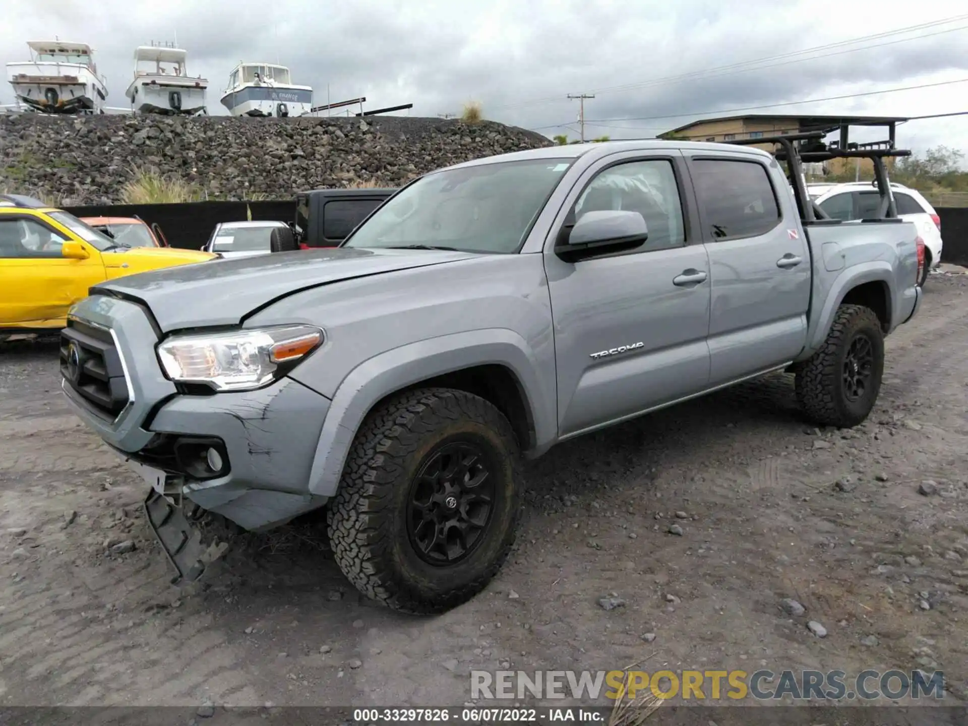 2 Photograph of a damaged car 3TYCZ5ANXMT016269 TOYOTA TACOMA 4WD 2021