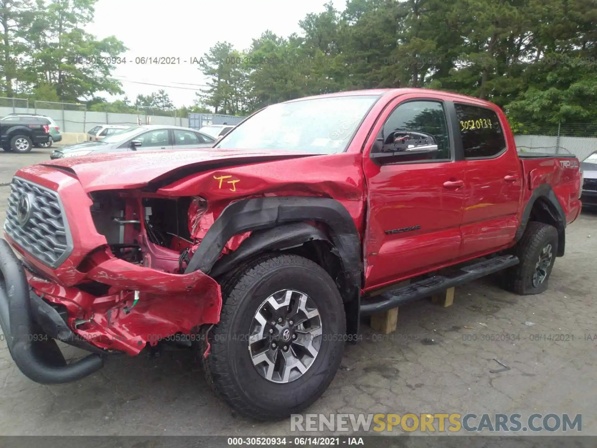 6 Photograph of a damaged car 3TYCZ5ANXMT023223 TOYOTA TACOMA 4WD 2021