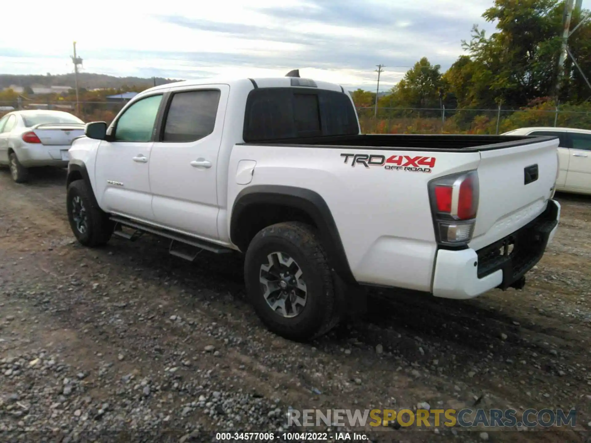 3 Фотография поврежденного автомобиля 3TYCZ5ANXMT050020 TOYOTA TACOMA 4WD 2021