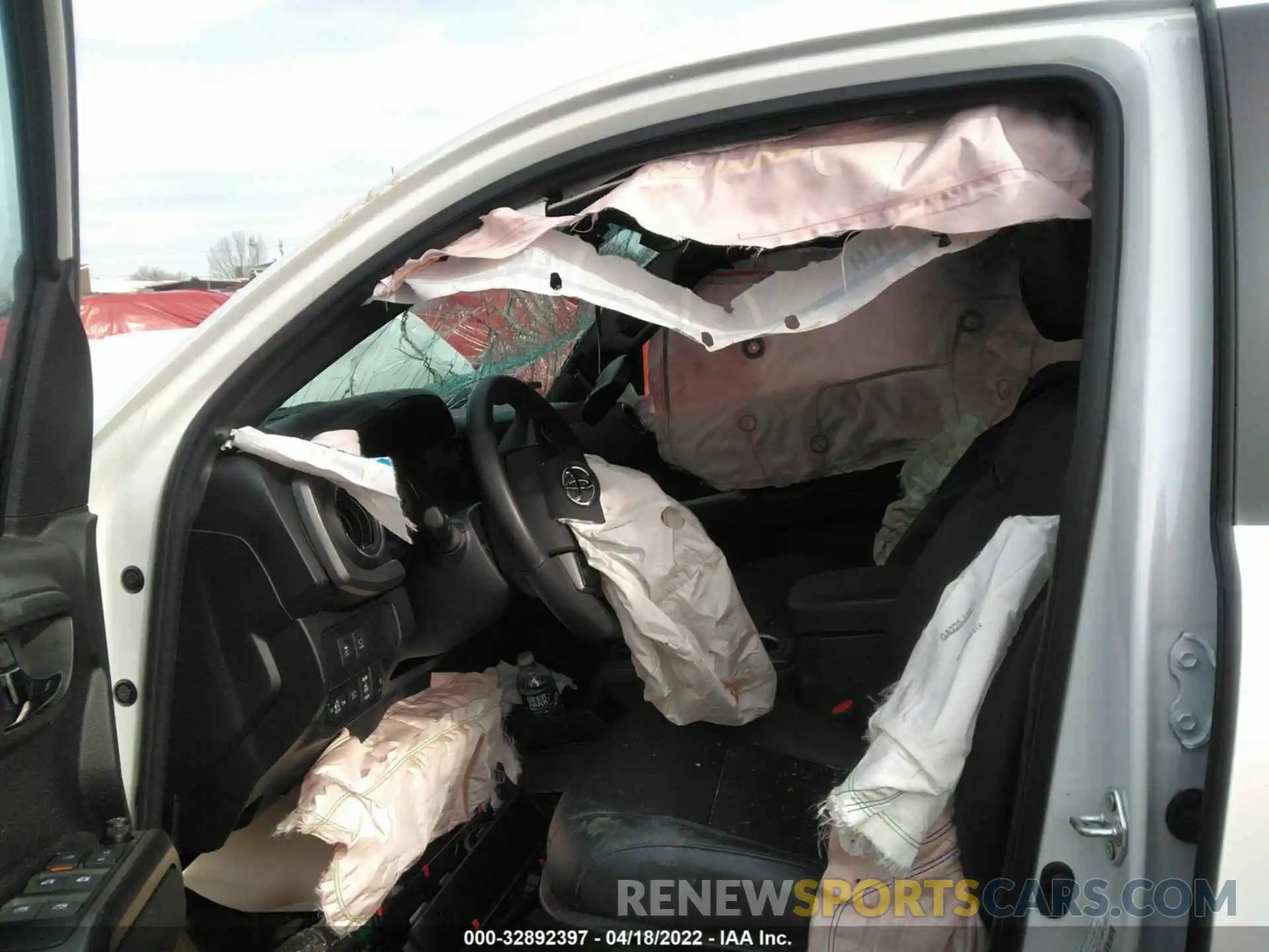 5 Photograph of a damaged car 3TYDZ5BN3MT001308 TOYOTA TACOMA 4WD 2021