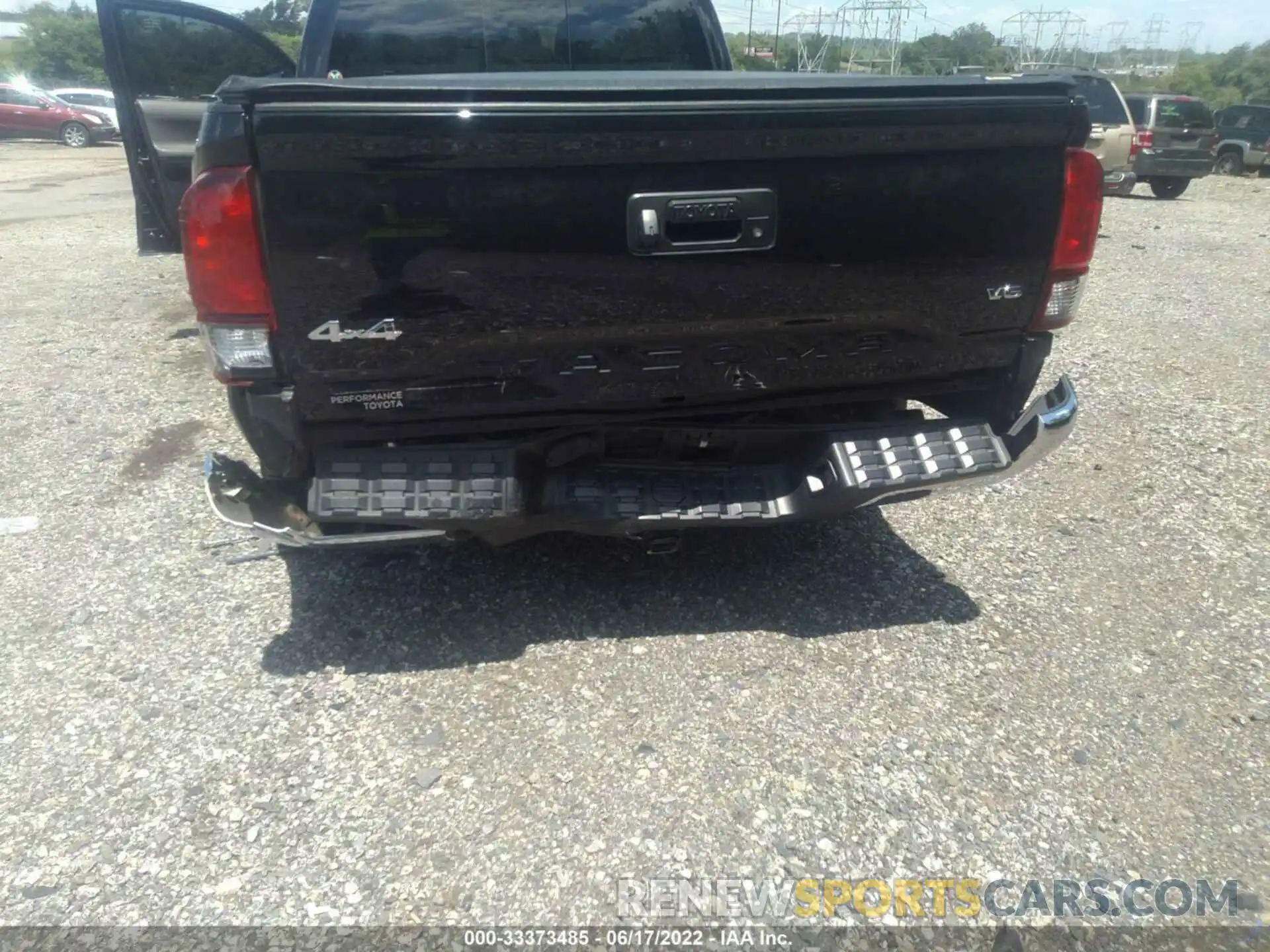 6 Photograph of a damaged car 3TYDZ5BN3MT002197 TOYOTA TACOMA 4WD 2021