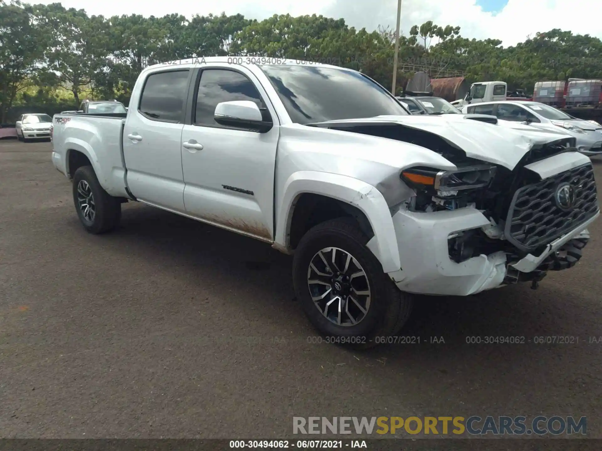 1 Photograph of a damaged car 3TYDZ5BN4MT001172 TOYOTA TACOMA 4WD 2021