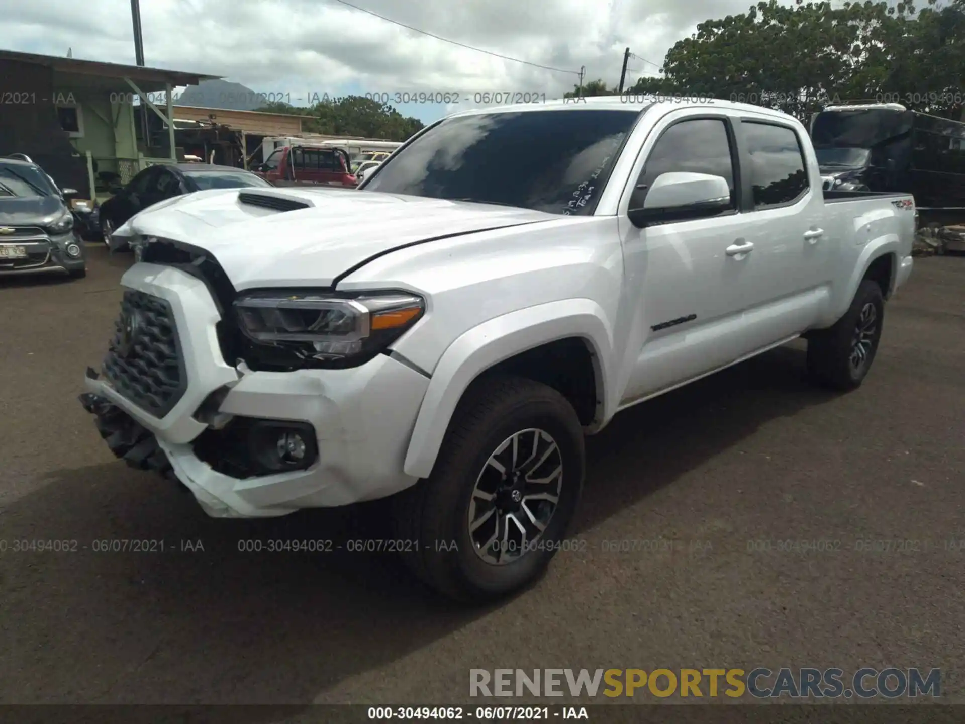 2 Photograph of a damaged car 3TYDZ5BN4MT001172 TOYOTA TACOMA 4WD 2021