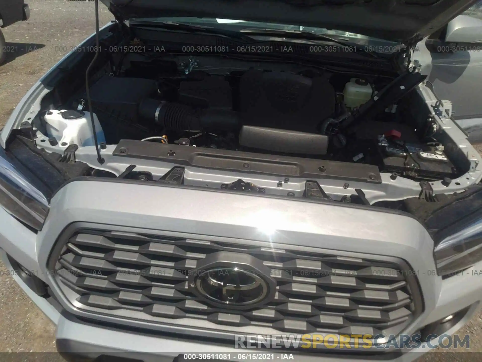 10 Photograph of a damaged car 3TYDZ5BN4MT001401 TOYOTA TACOMA 4WD 2021