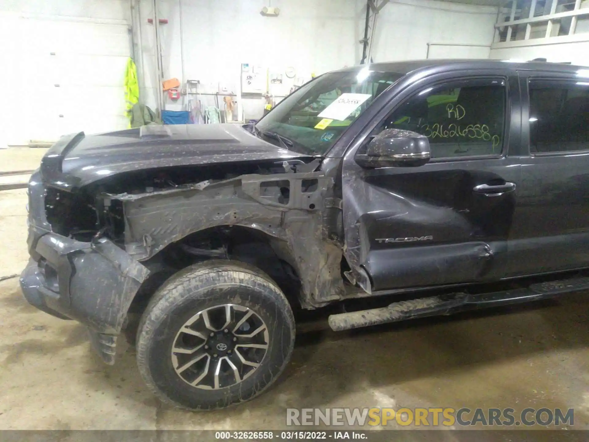 6 Photograph of a damaged car 3TYDZ5BN4MT002144 TOYOTA TACOMA 4WD 2021