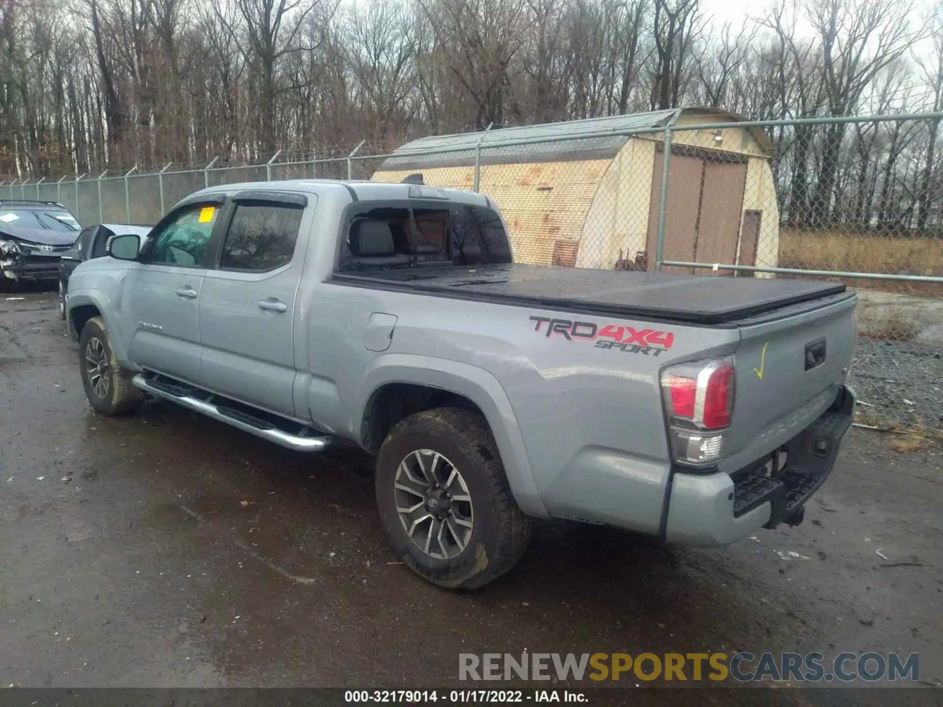 3 Фотография поврежденного автомобиля 3TYDZ5BN5MT001052 TOYOTA TACOMA 4WD 2021