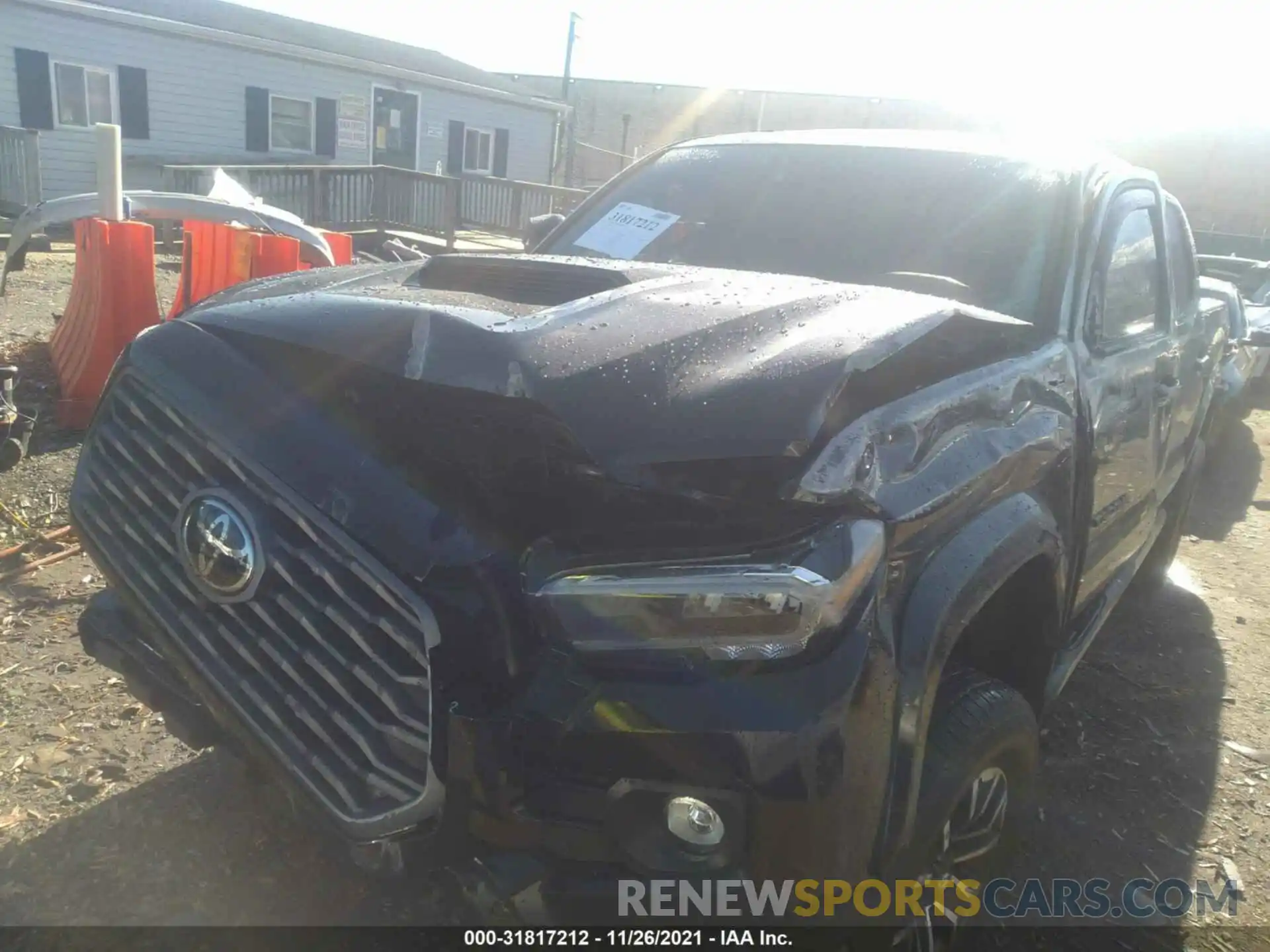 6 Photograph of a damaged car 3TYDZ5BN6MT001495 TOYOTA TACOMA 4WD 2021