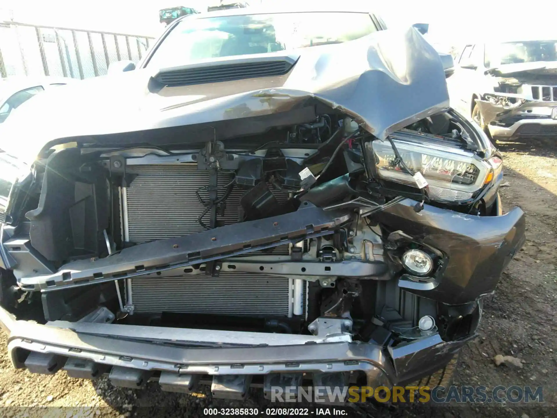 6 Photograph of a damaged car 3TYDZ5BN7MT000565 TOYOTA TACOMA 4WD 2021