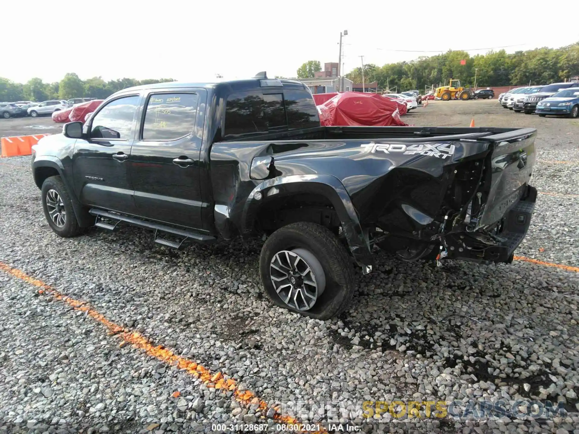 3 Фотография поврежденного автомобиля 3TYDZ5BNXMT000656 TOYOTA TACOMA 4WD 2021