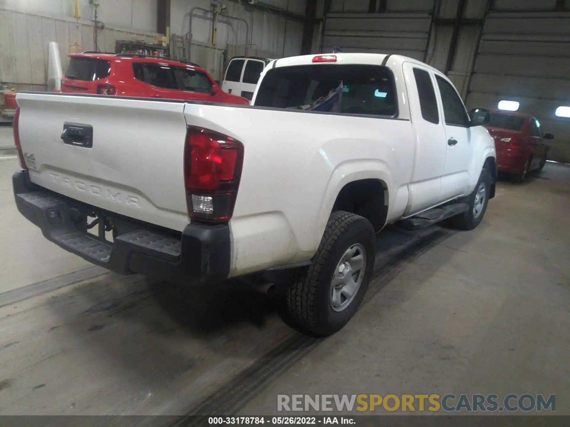 4 Photograph of a damaged car 3TYSX5EN4MT007627 TOYOTA TACOMA 4WD 2021