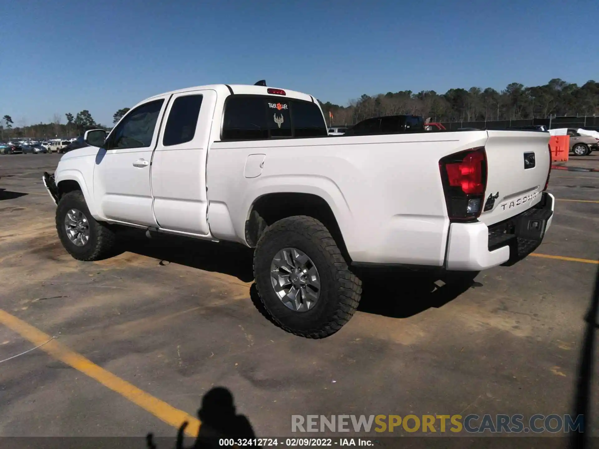 3 Photograph of a damaged car 3TYSX5EN5MT009645 TOYOTA TACOMA 4WD 2021