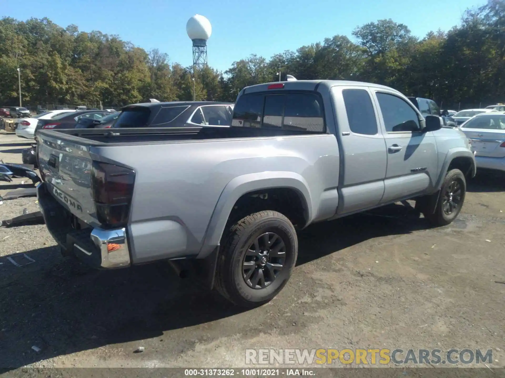 4 Photograph of a damaged car 3TYSX5EN7MT009324 TOYOTA TACOMA 4WD 2021