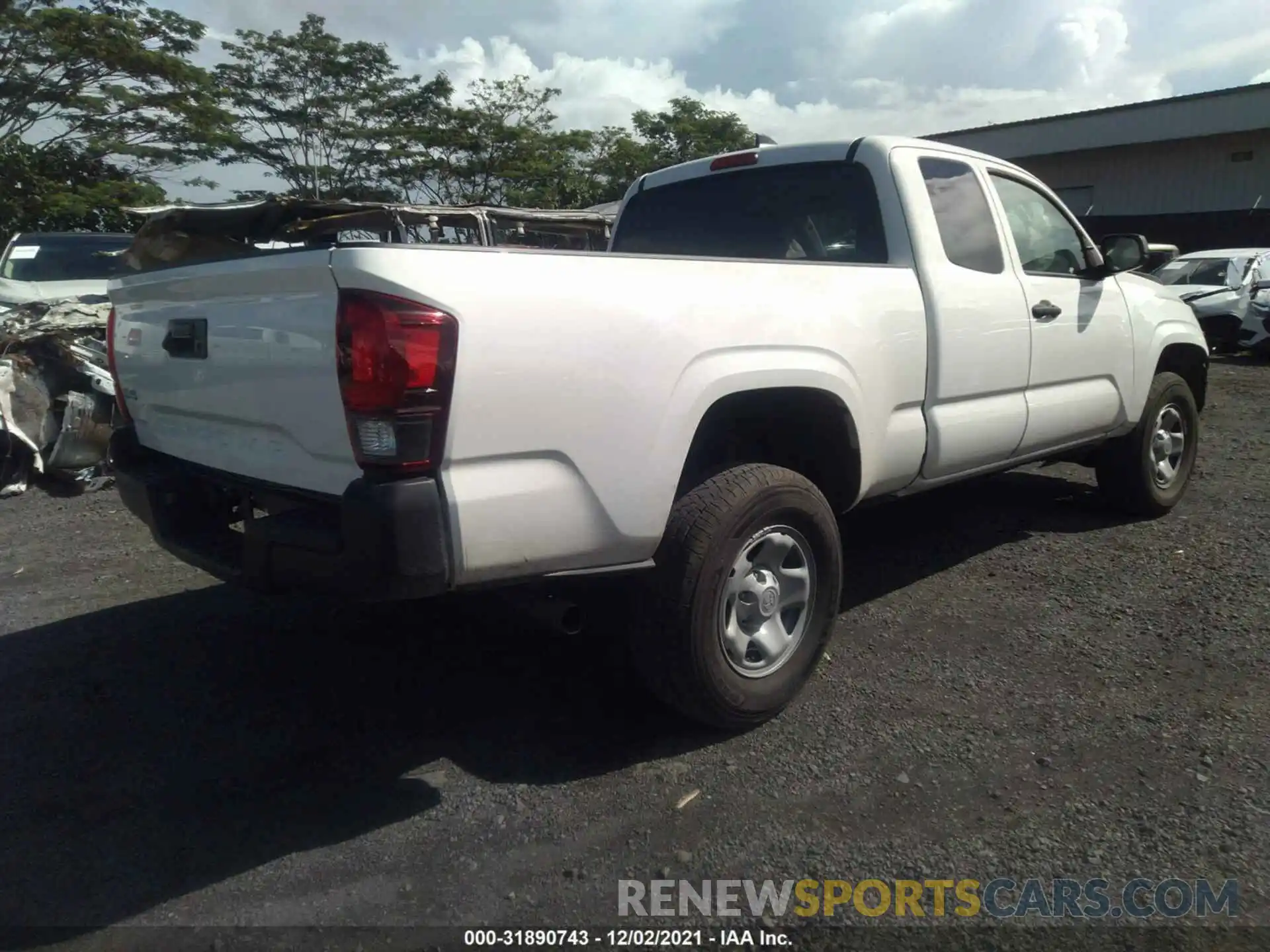 4 Photograph of a damaged car 3TYSX5EN9MT009552 TOYOTA TACOMA 4WD 2021