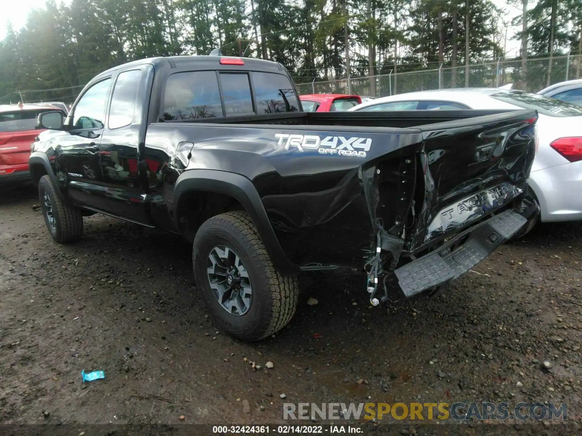 3 Фотография поврежденного автомобиля 3TYSZ5AN0MT044917 TOYOTA TACOMA 4WD 2021