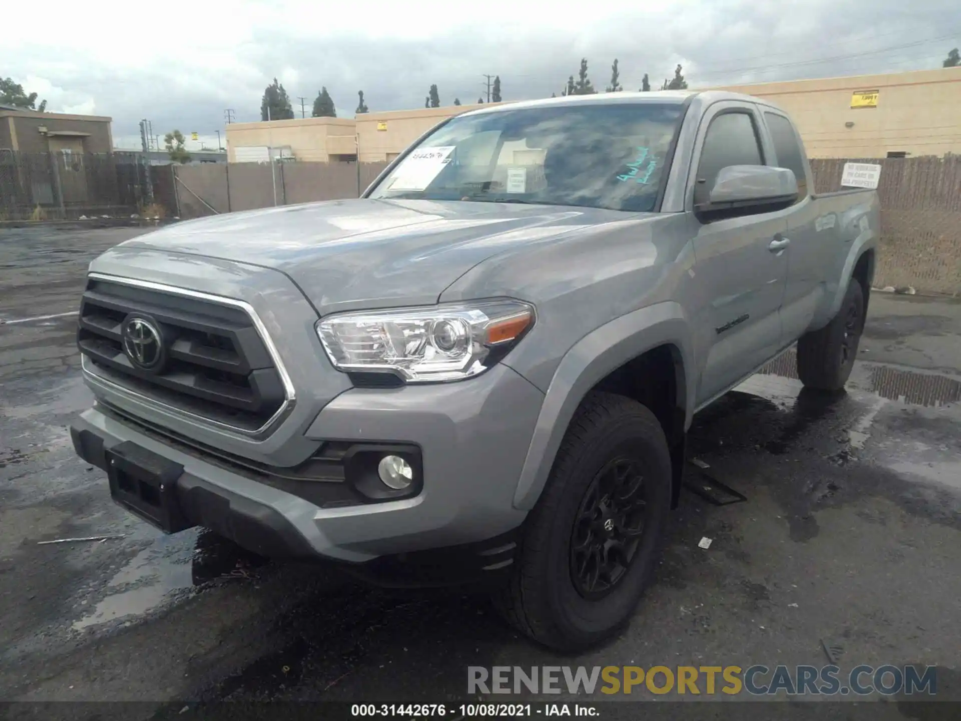 2 Photograph of a damaged car 3TYSZ5AN1MT036549 TOYOTA TACOMA 4WD 2021