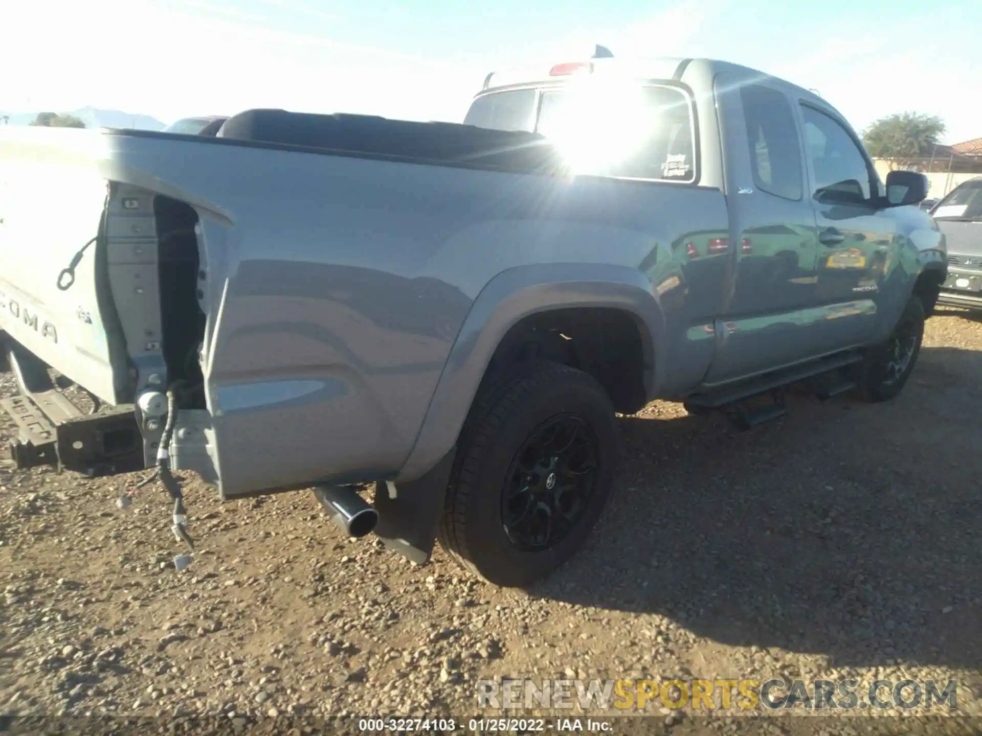 3 Photograph of a damaged car 3TYSZ5AN2MT010638 TOYOTA TACOMA 4WD 2021