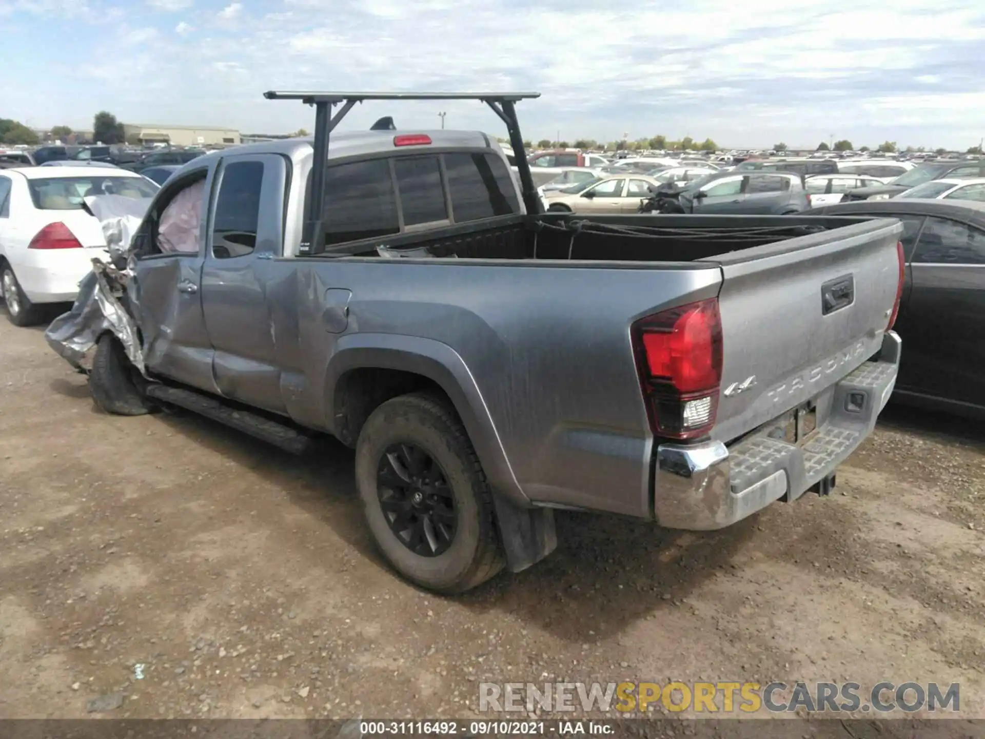 3 Photograph of a damaged car 3TYSZ5AN3MT009689 TOYOTA TACOMA 4WD 2021