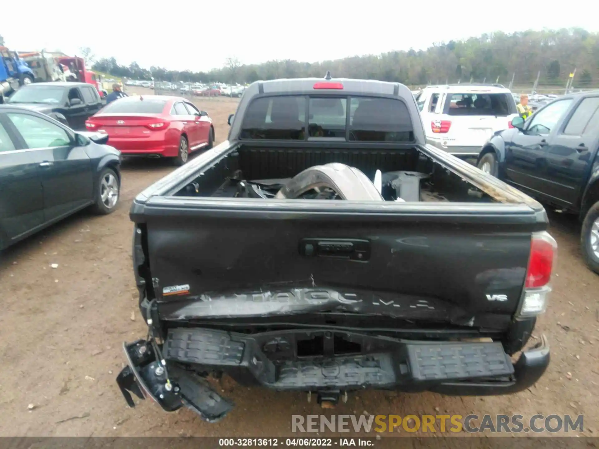 12 Фотография поврежденного автомобиля 3TYSZ5AN3MT017212 TOYOTA TACOMA 4WD 2021