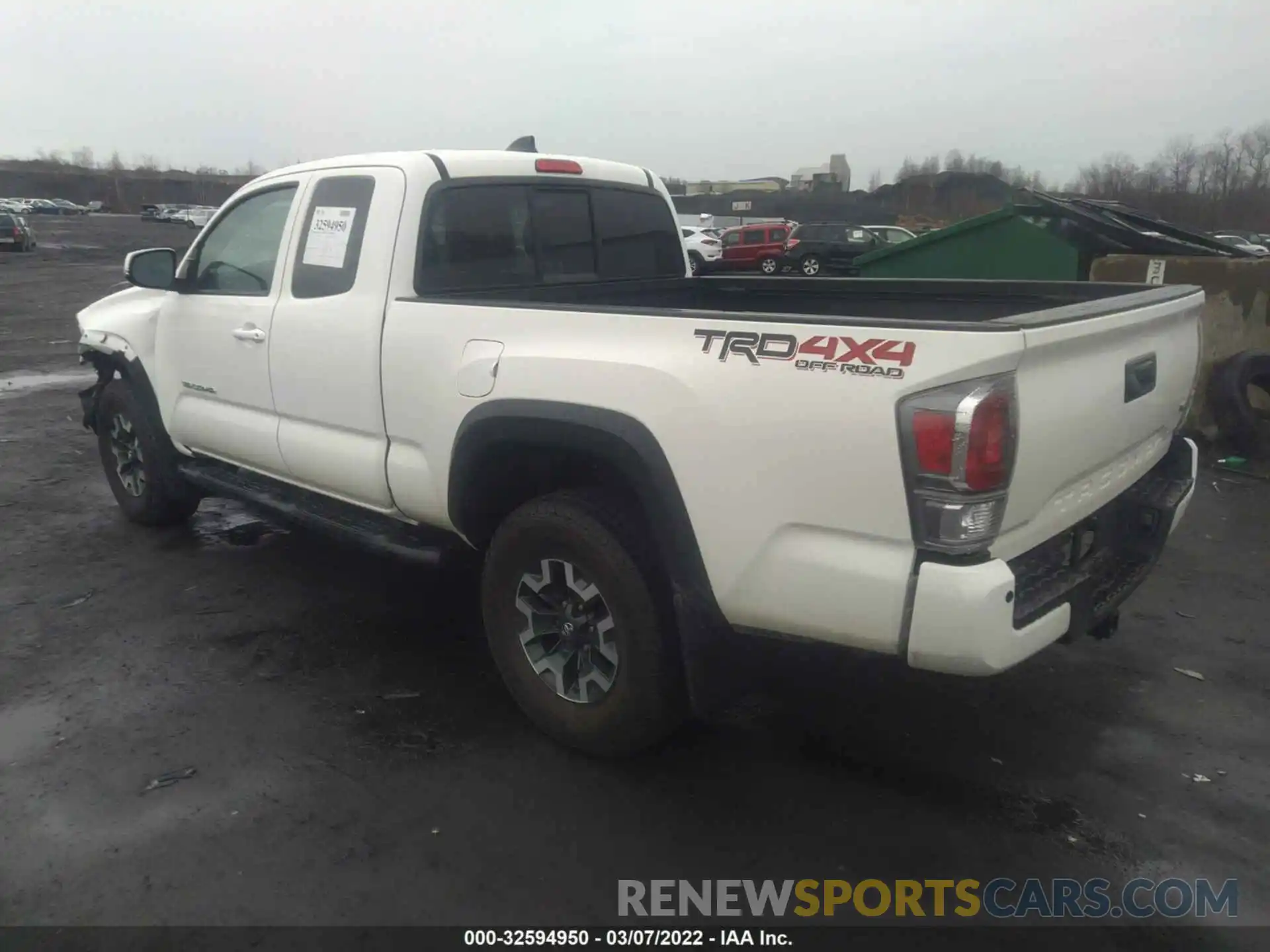 3 Photograph of a damaged car 3TYSZ5AN4MT016697 TOYOTA TACOMA 4WD 2021