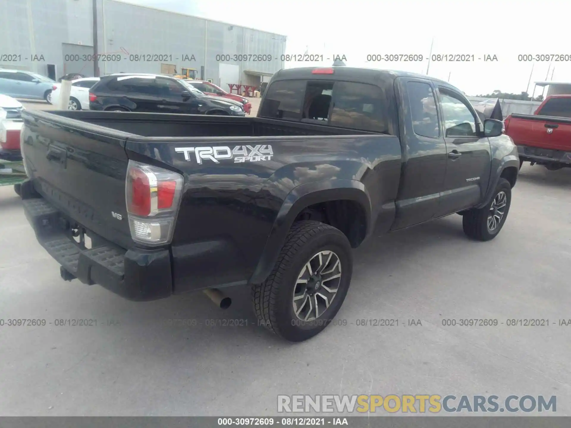 4 Фотография поврежденного автомобиля 3TYSZ5AN7MT012921 TOYOTA TACOMA 4WD 2021