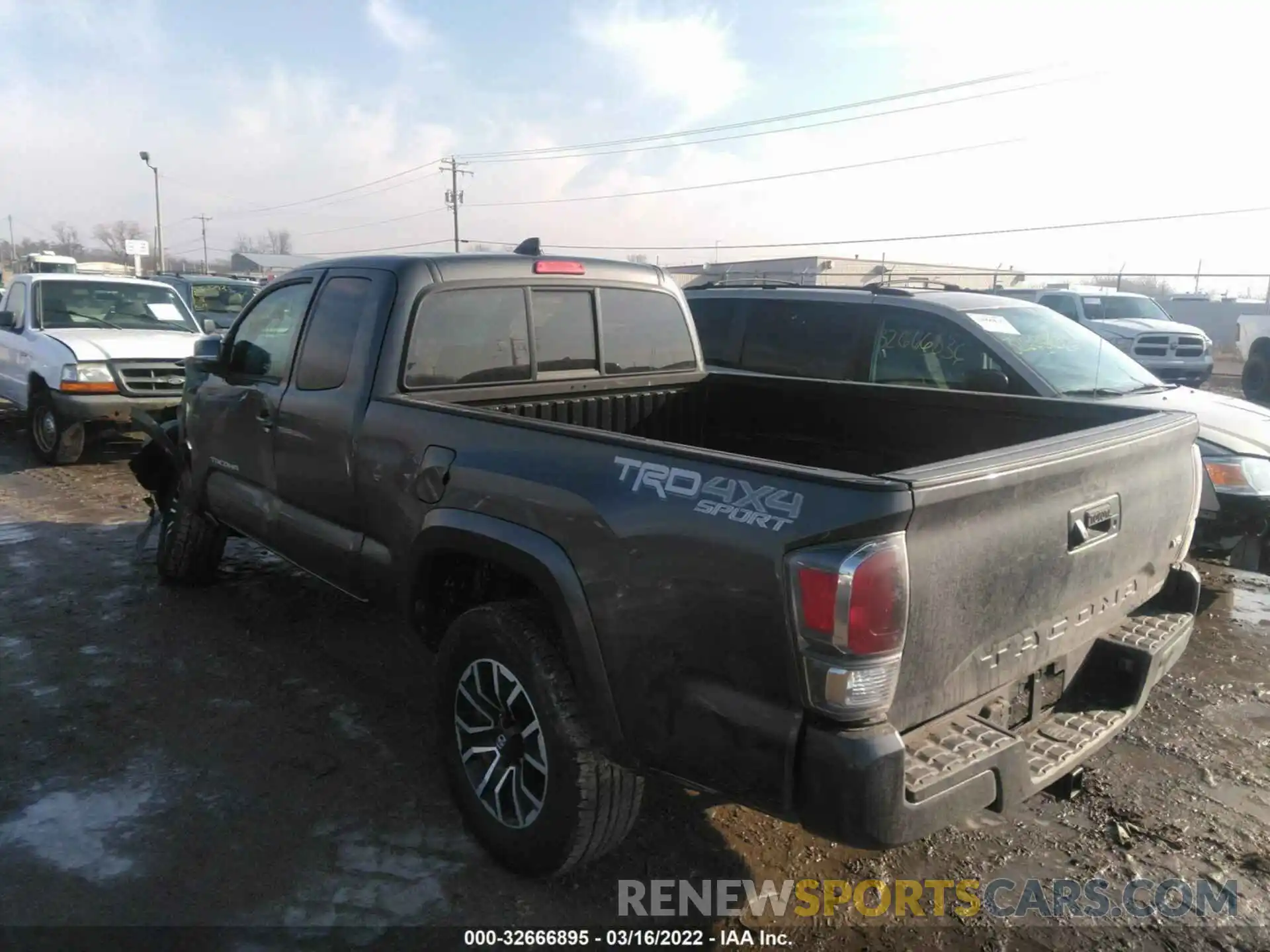 3 Photograph of a damaged car 3TYSZ5AN7MT016175 TOYOTA TACOMA 4WD 2021