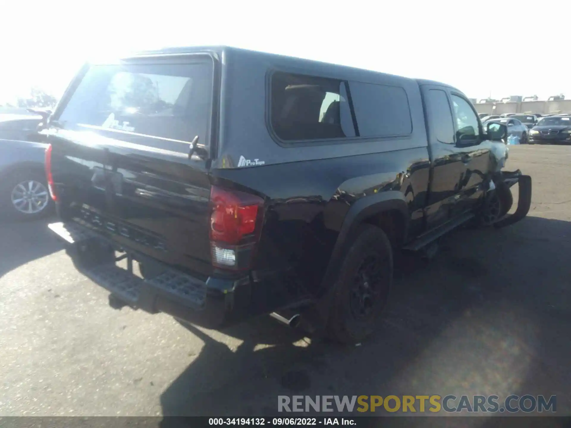 4 Photograph of a damaged car 3TYSZ5AN8MT046771 TOYOTA TACOMA 4WD 2021