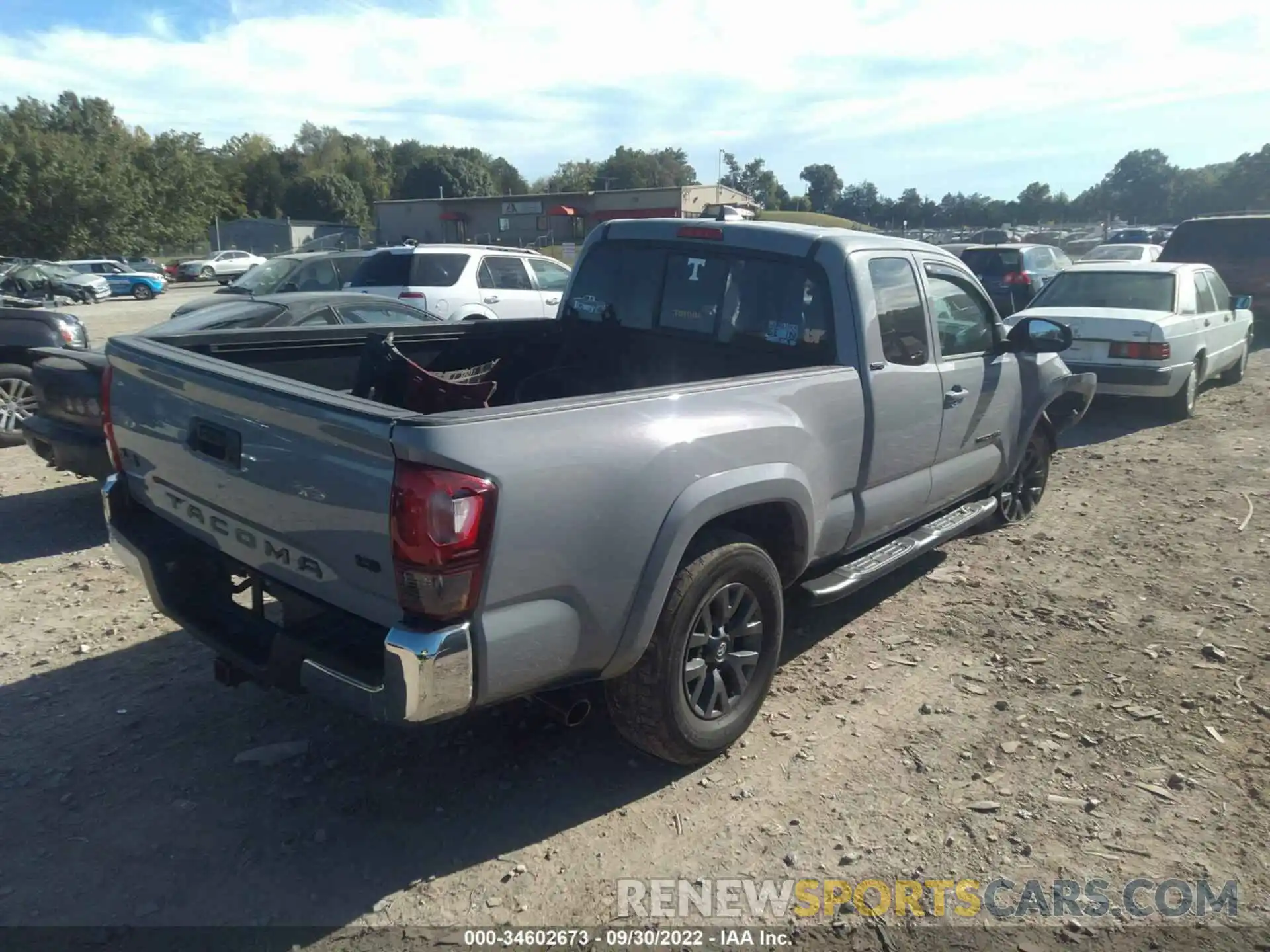 4 Photograph of a damaged car 3TYSZ5ANXMT022696 TOYOTA TACOMA 4WD 2021