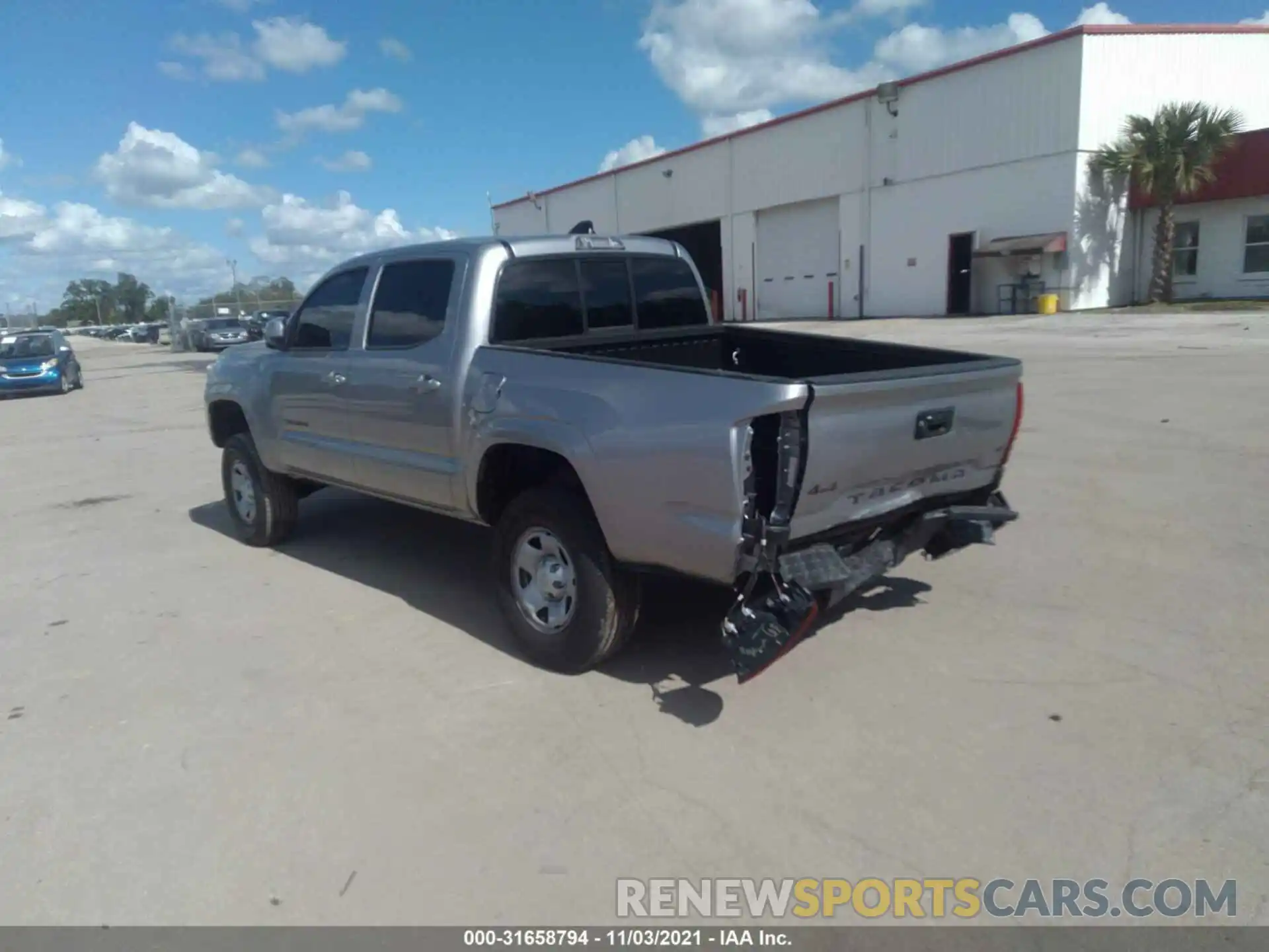 3 Photograph of a damaged car 5TFCZ5AN0MX252936 TOYOTA TACOMA 4WD 2021