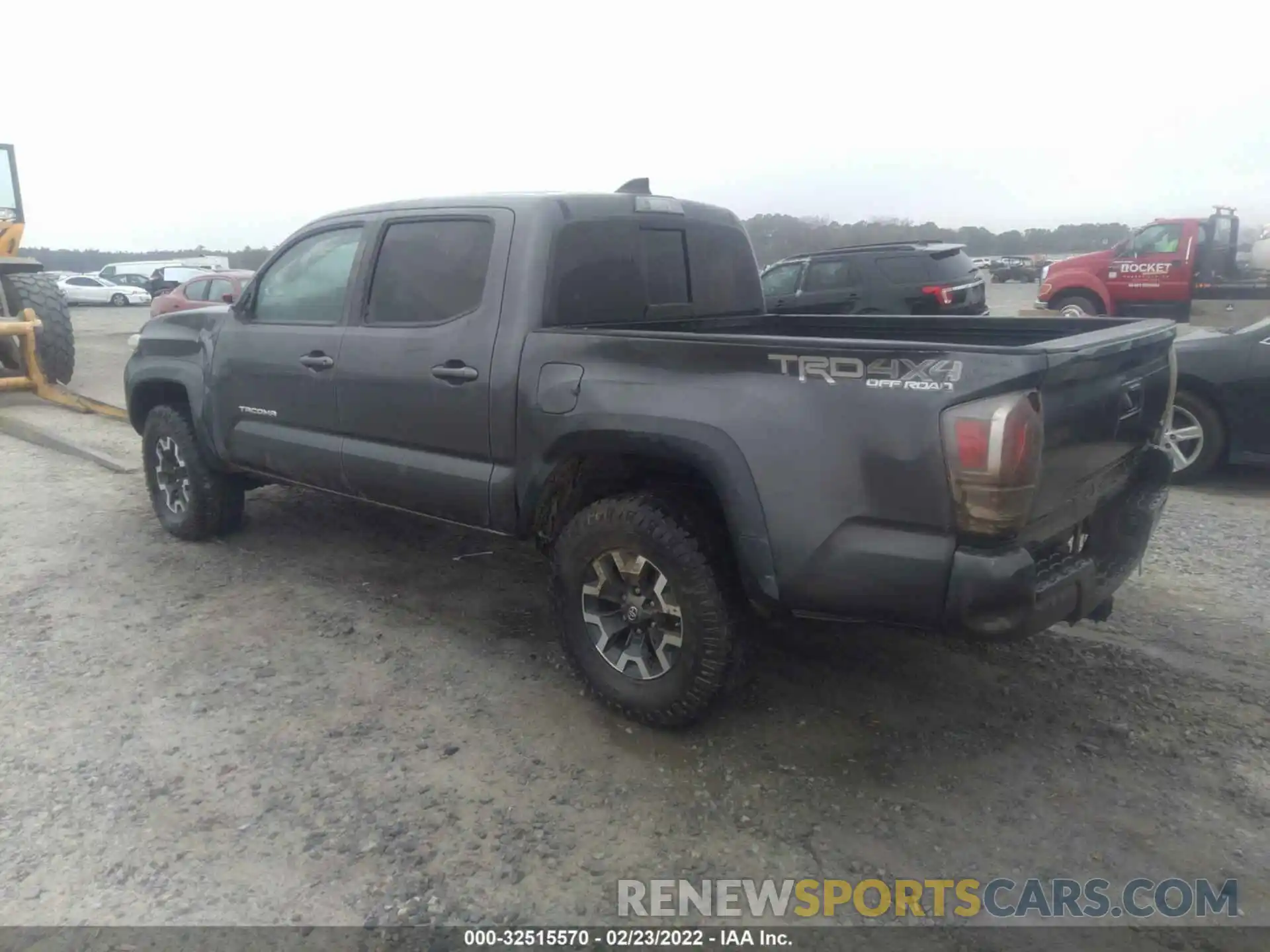 3 Photograph of a damaged car 5TFCZ5AN0MX254007 TOYOTA TACOMA 4WD 2021