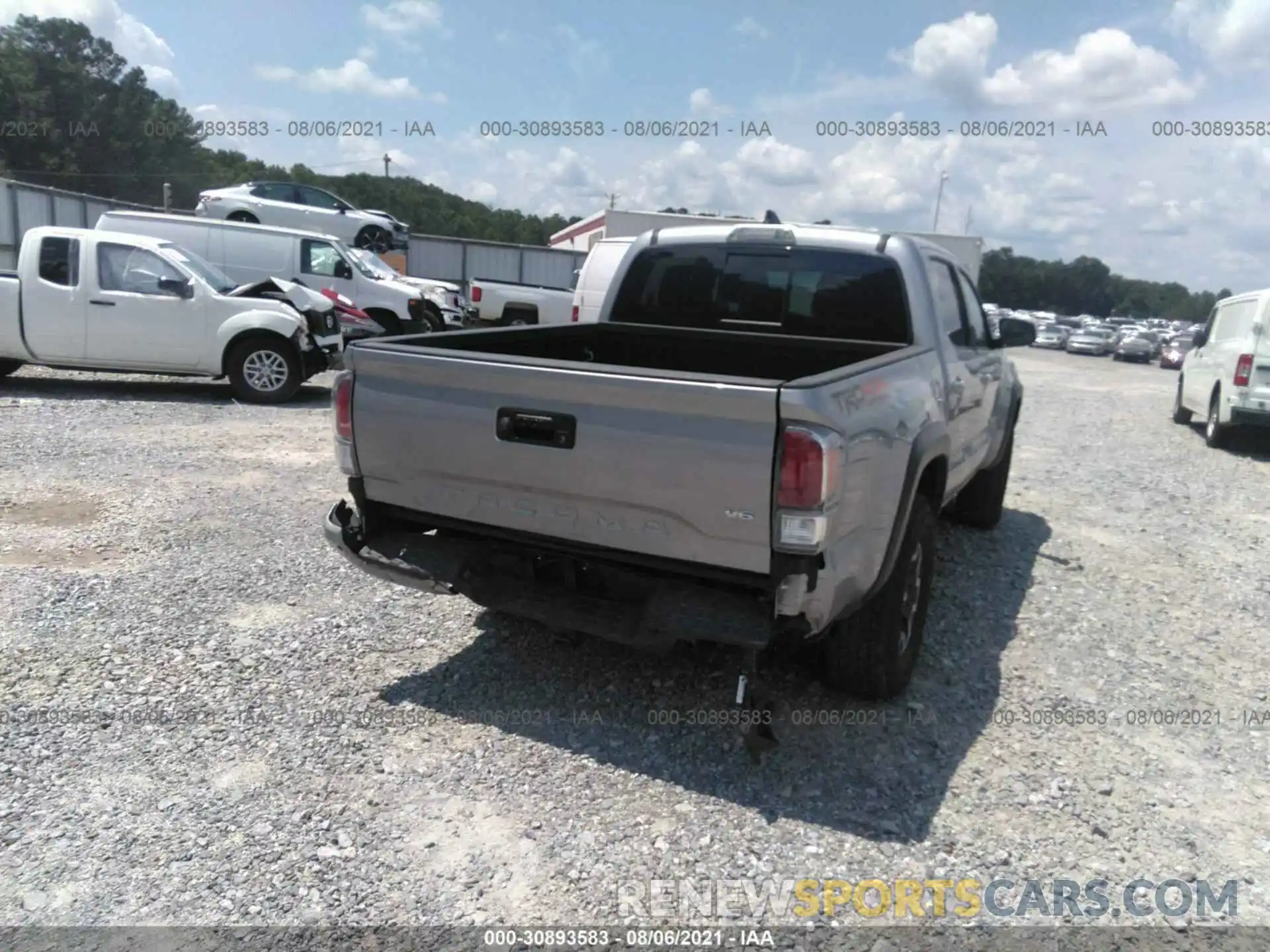 6 Photograph of a damaged car 5TFCZ5AN0MX268070 TOYOTA TACOMA 4WD 2021