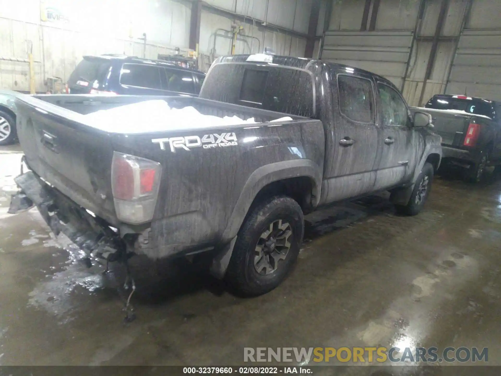 4 Фотография поврежденного автомобиля 5TFCZ5AN1MX248457 TOYOTA TACOMA 4WD 2021