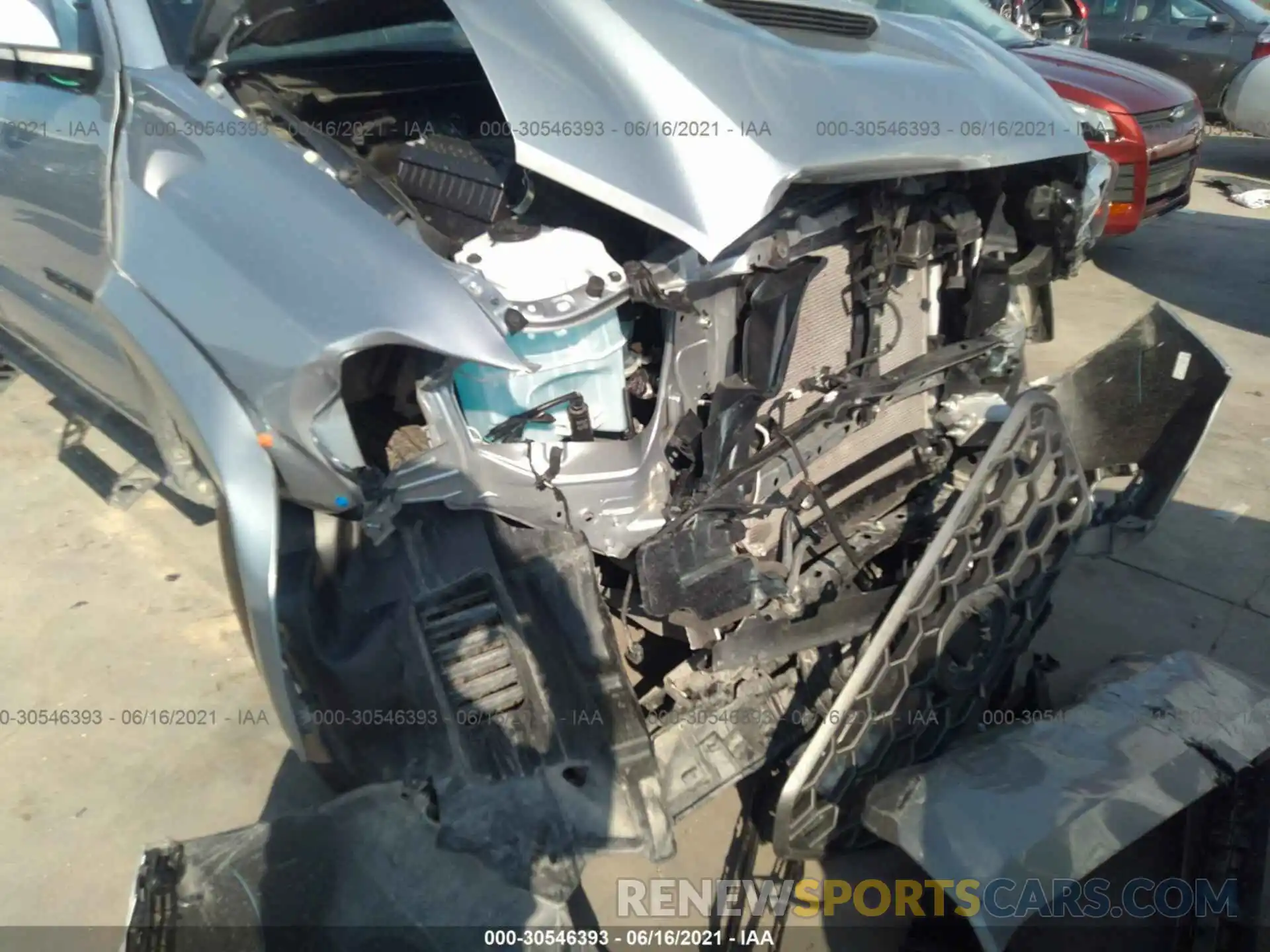 6 Photograph of a damaged car 5TFCZ5AN1MX250404 TOYOTA TACOMA 4WD 2021