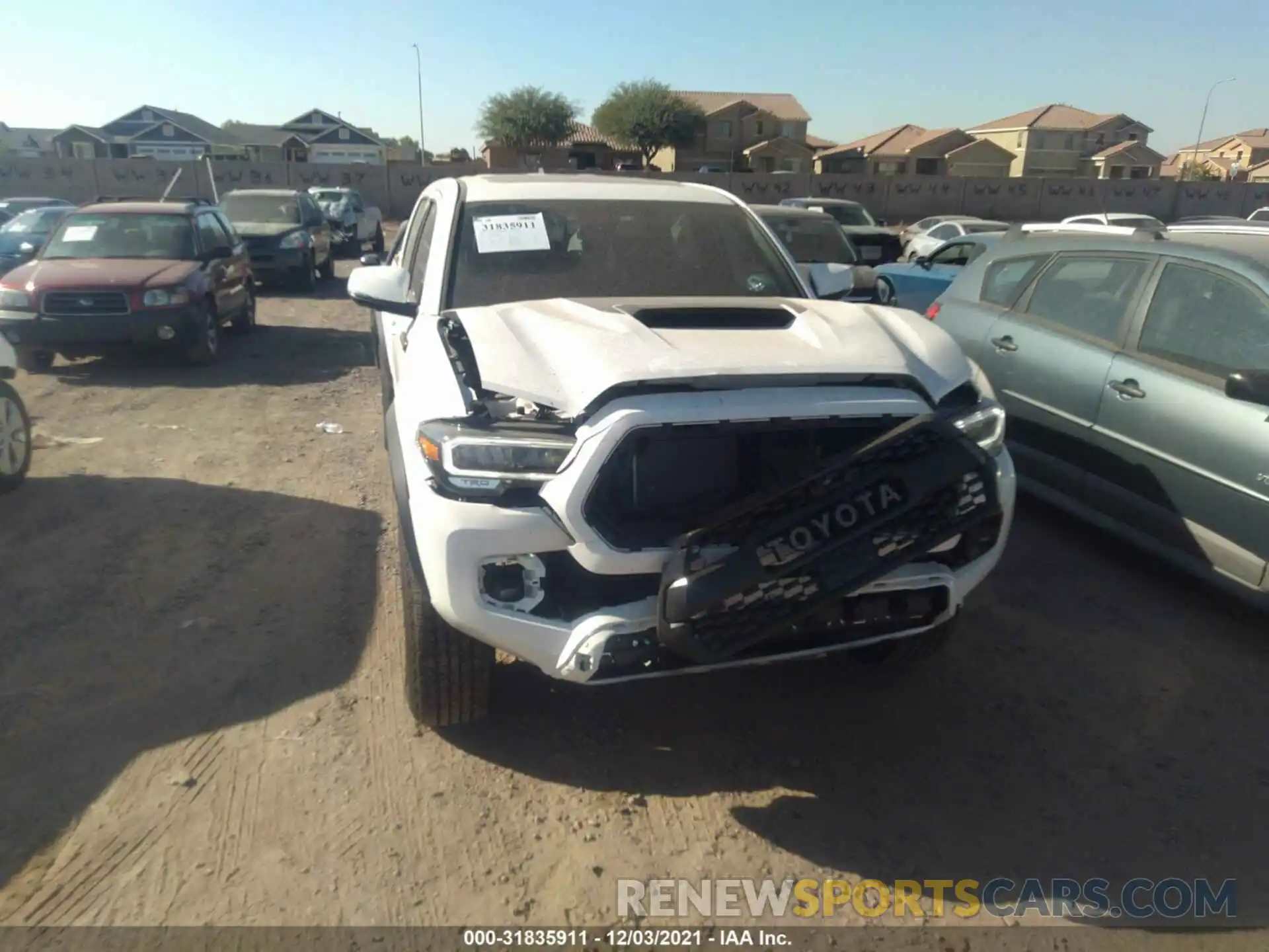 6 Фотография поврежденного автомобиля 5TFCZ5AN1MX264786 TOYOTA TACOMA 4WD 2021