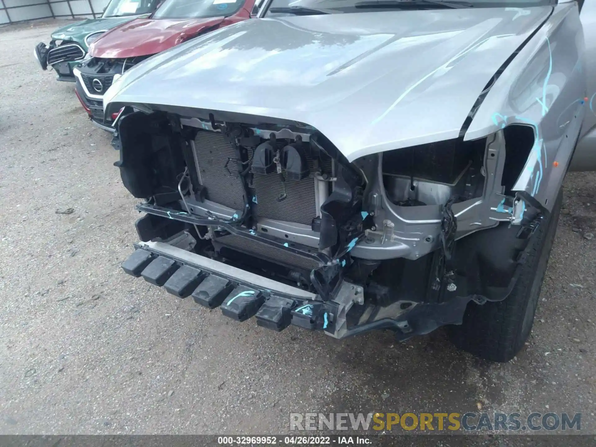 6 Photograph of a damaged car 5TFCZ5AN1MX268997 TOYOTA TACOMA 4WD 2021