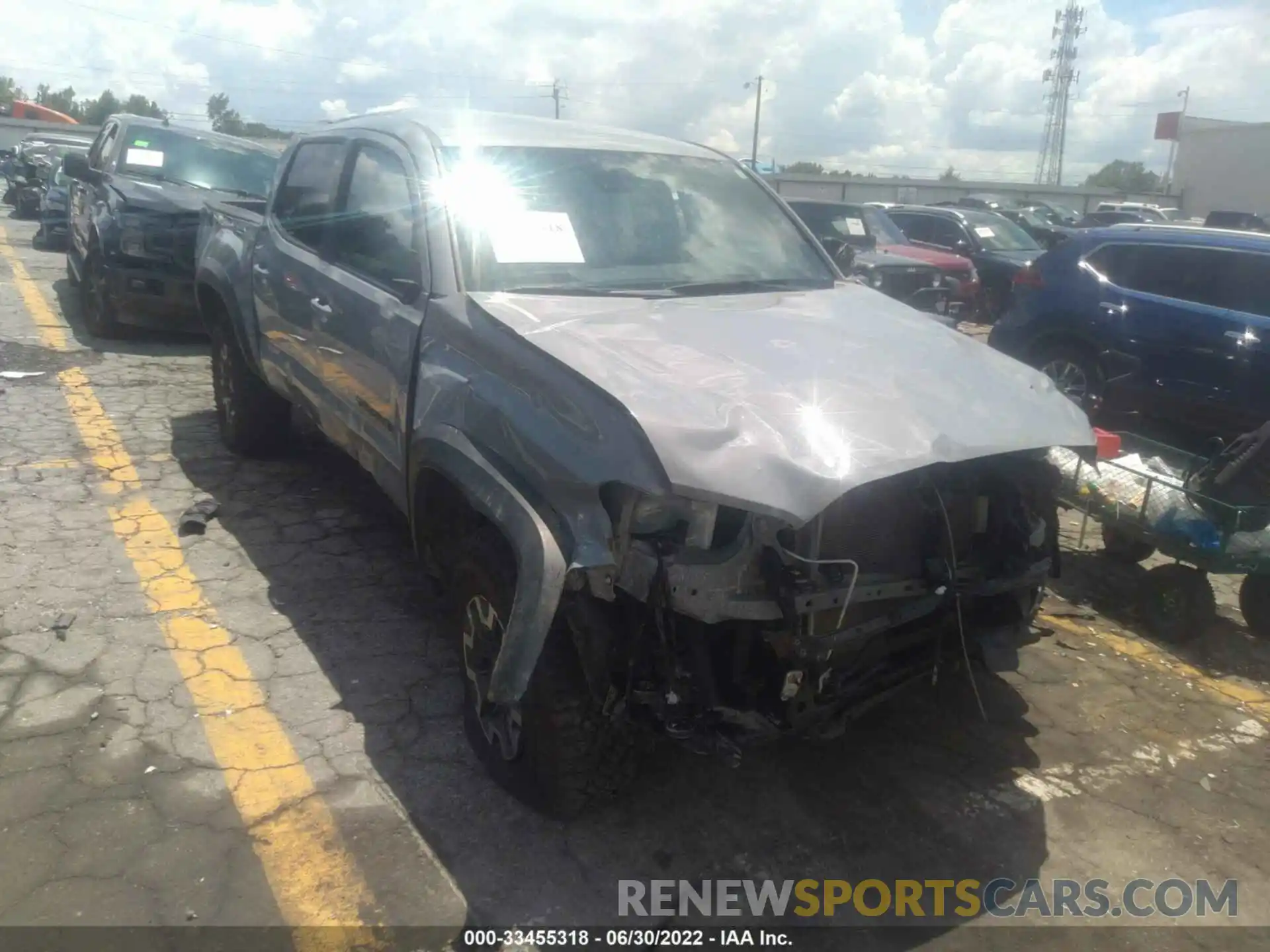 1 Photograph of a damaged car 5TFCZ5AN1MX271396 TOYOTA TACOMA 4WD 2021