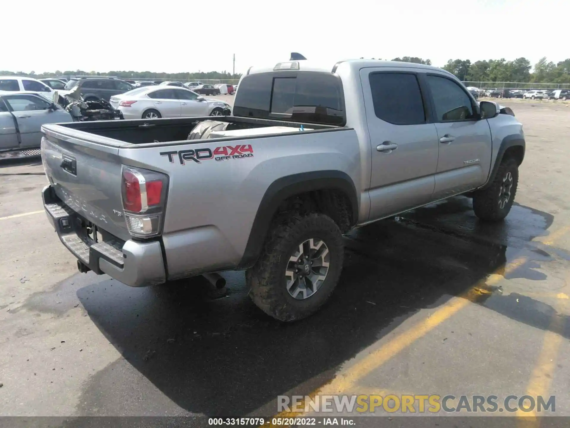 4 Фотография поврежденного автомобиля 5TFCZ5AN1MX274167 TOYOTA TACOMA 4WD 2021