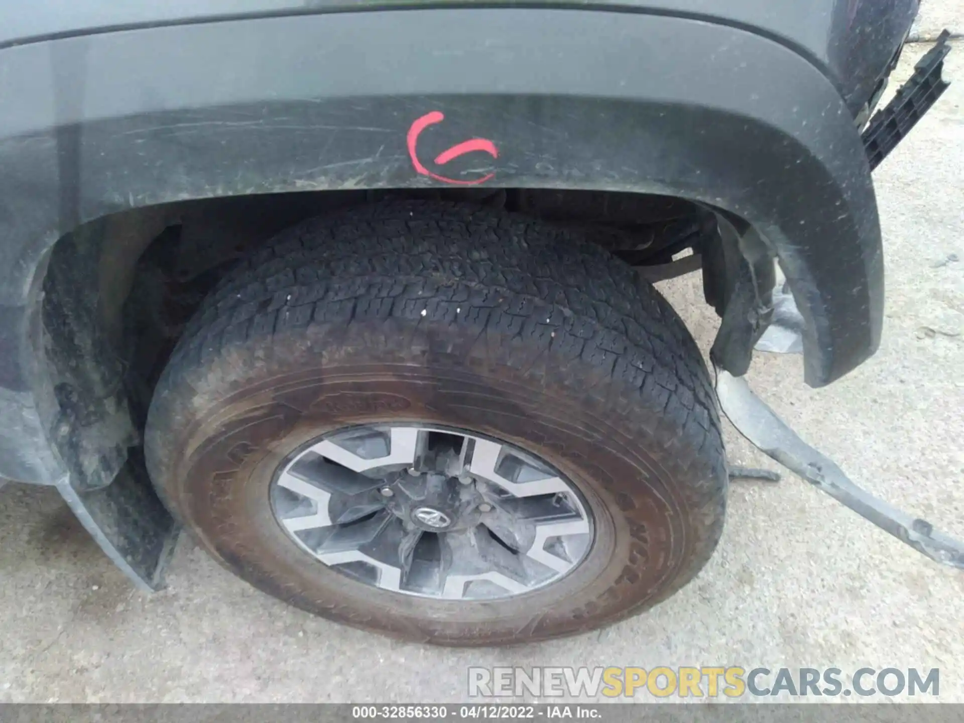 14 Photograph of a damaged car 5TFCZ5AN2MX247902 TOYOTA TACOMA 4WD 2021