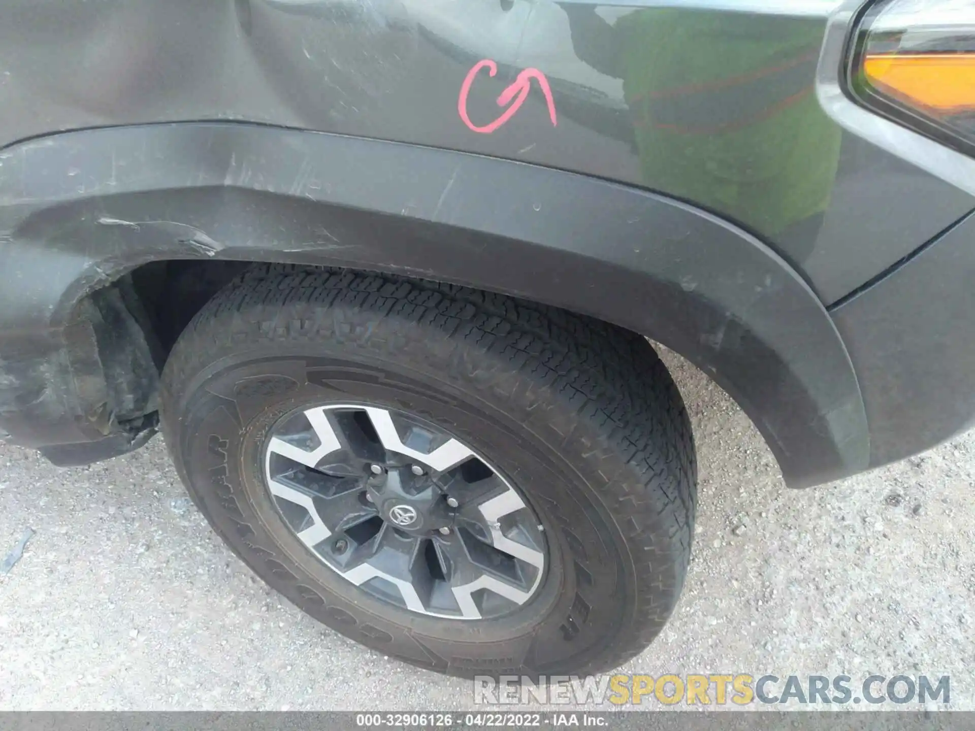 14 Photograph of a damaged car 5TFCZ5AN2MX250816 TOYOTA TACOMA 4WD 2021