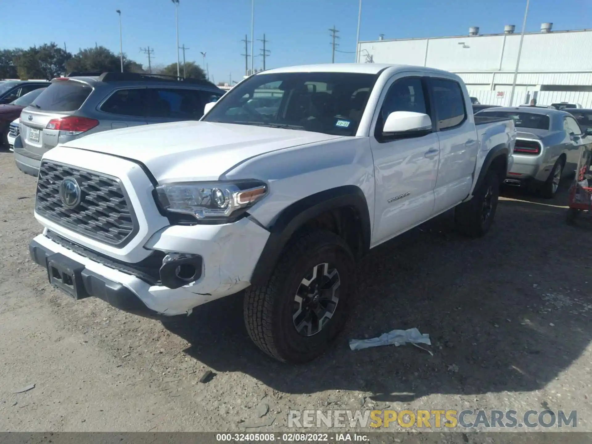 2 Photograph of a damaged car 5TFCZ5AN2MX258687 TOYOTA TACOMA 4WD 2021